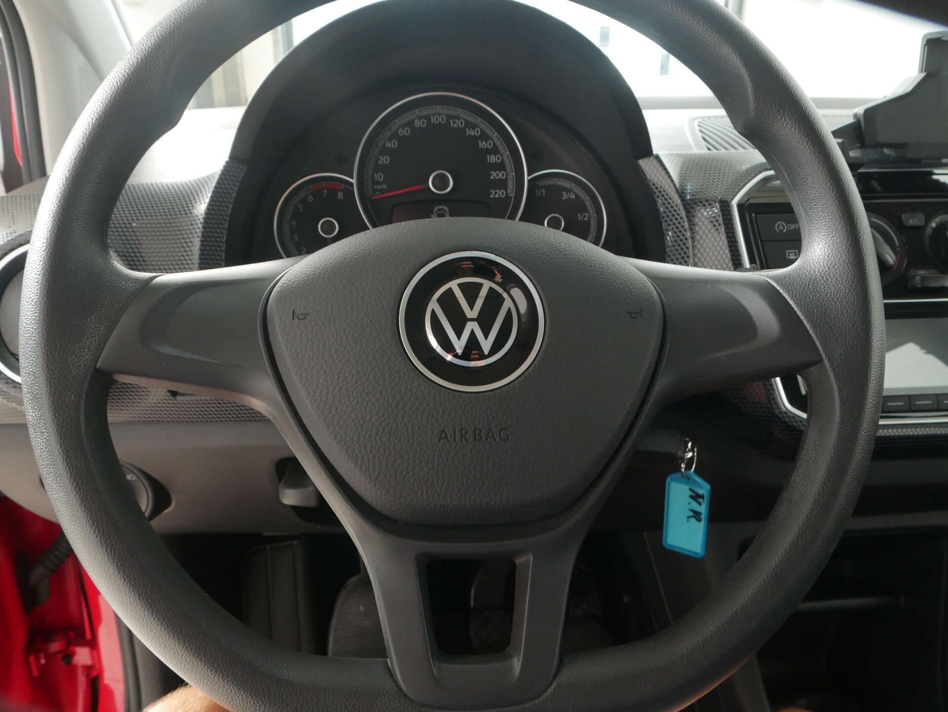 VOLKSWAGEN Up, photo 13 sur 17