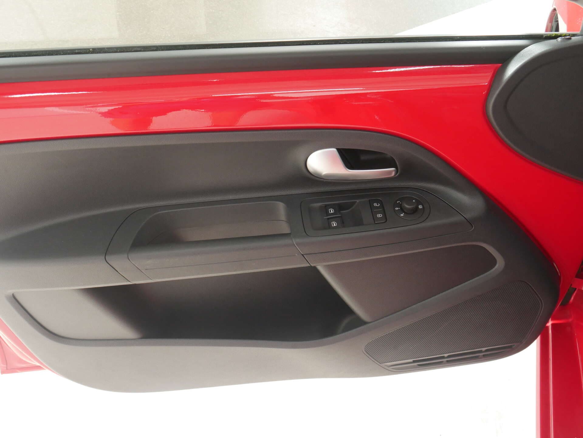 VOLKSWAGEN Up, photo 16 sur 17