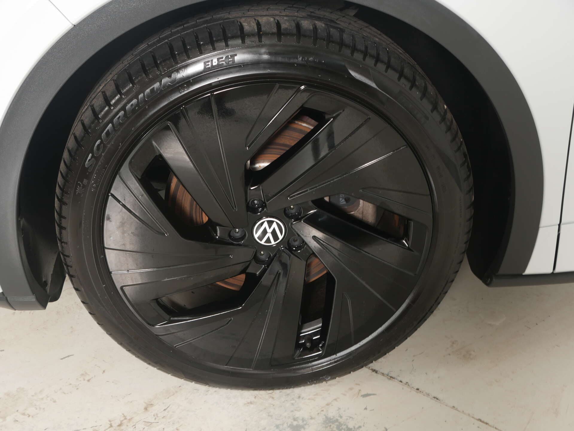 VOLKSWAGEN ID.4, photo 7 sur 17