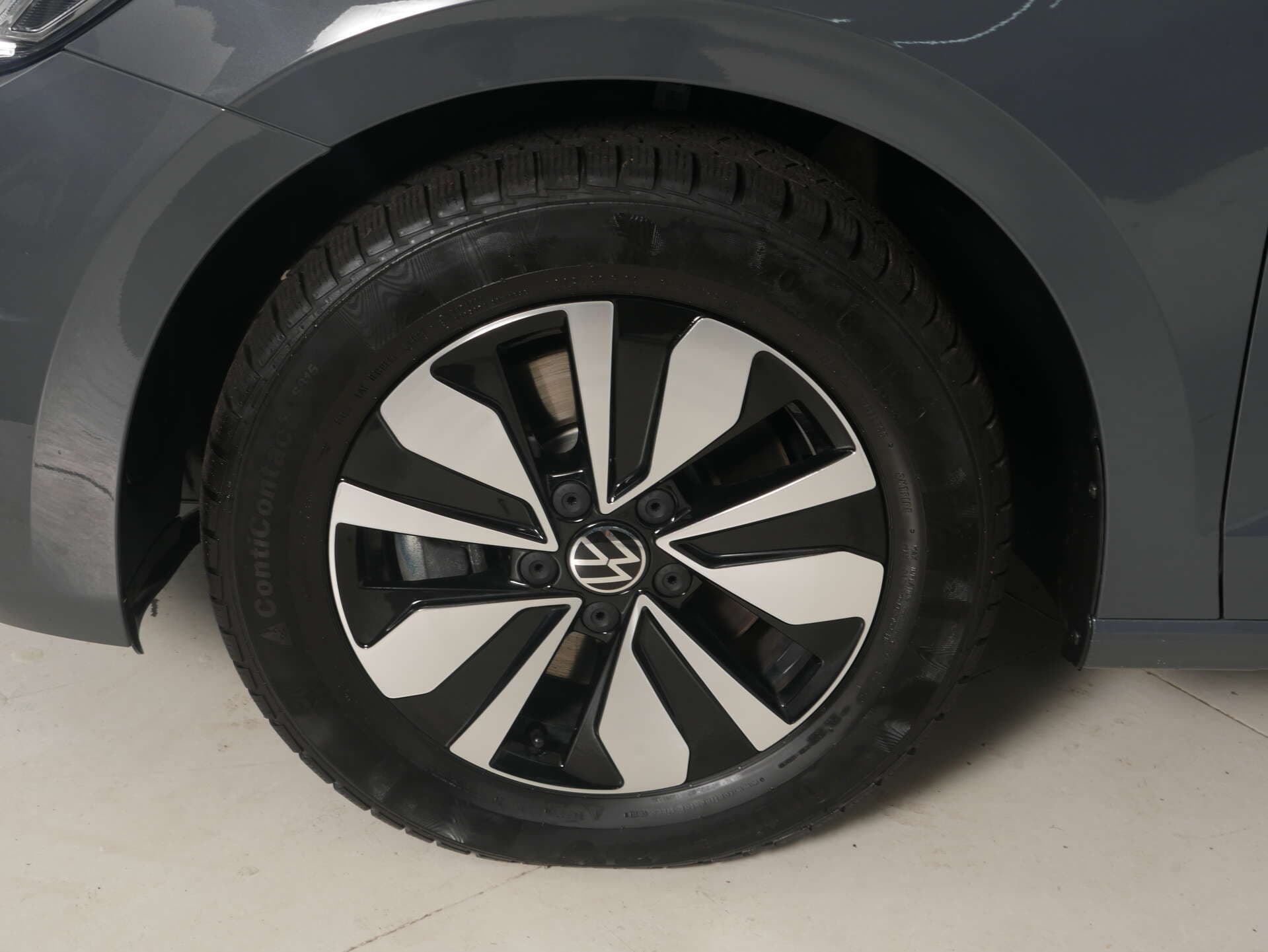 VOLKSWAGEN Touran, photo 3 sur 17