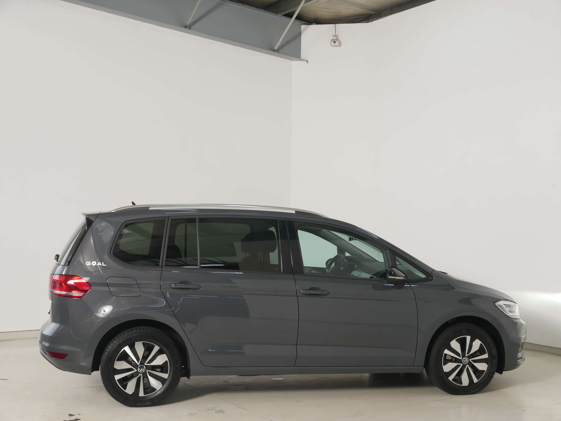 VOLKSWAGEN Touran, photo 7 sur 17