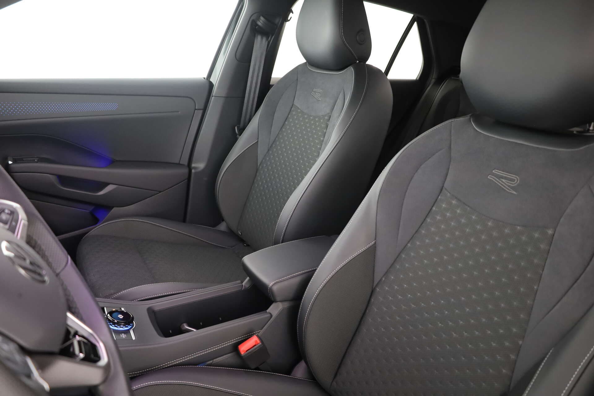 VOLKSWAGEN T-Roc, photo 9 sur 17