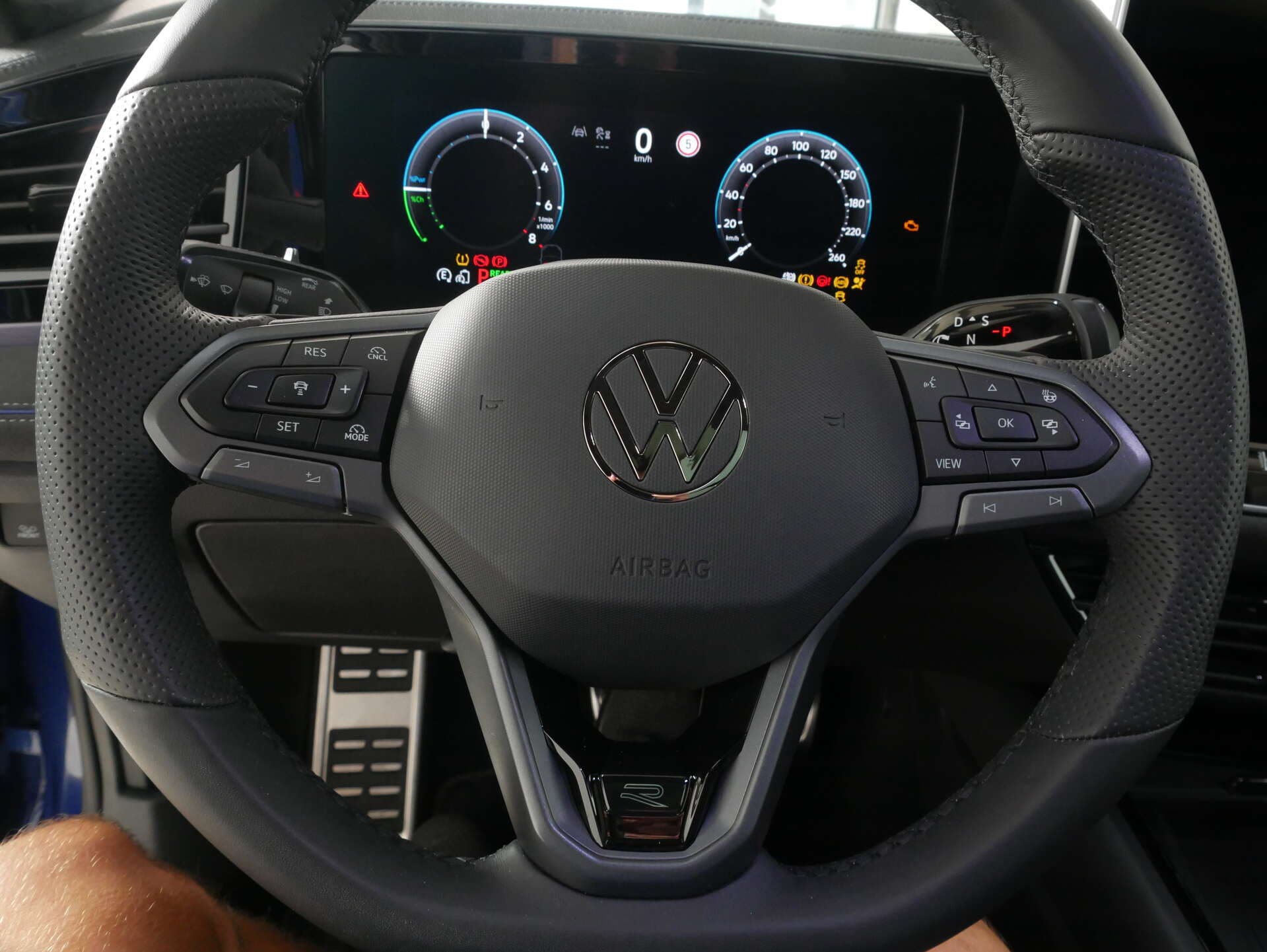 VOLKSWAGEN Passat, photo 15 sur 17