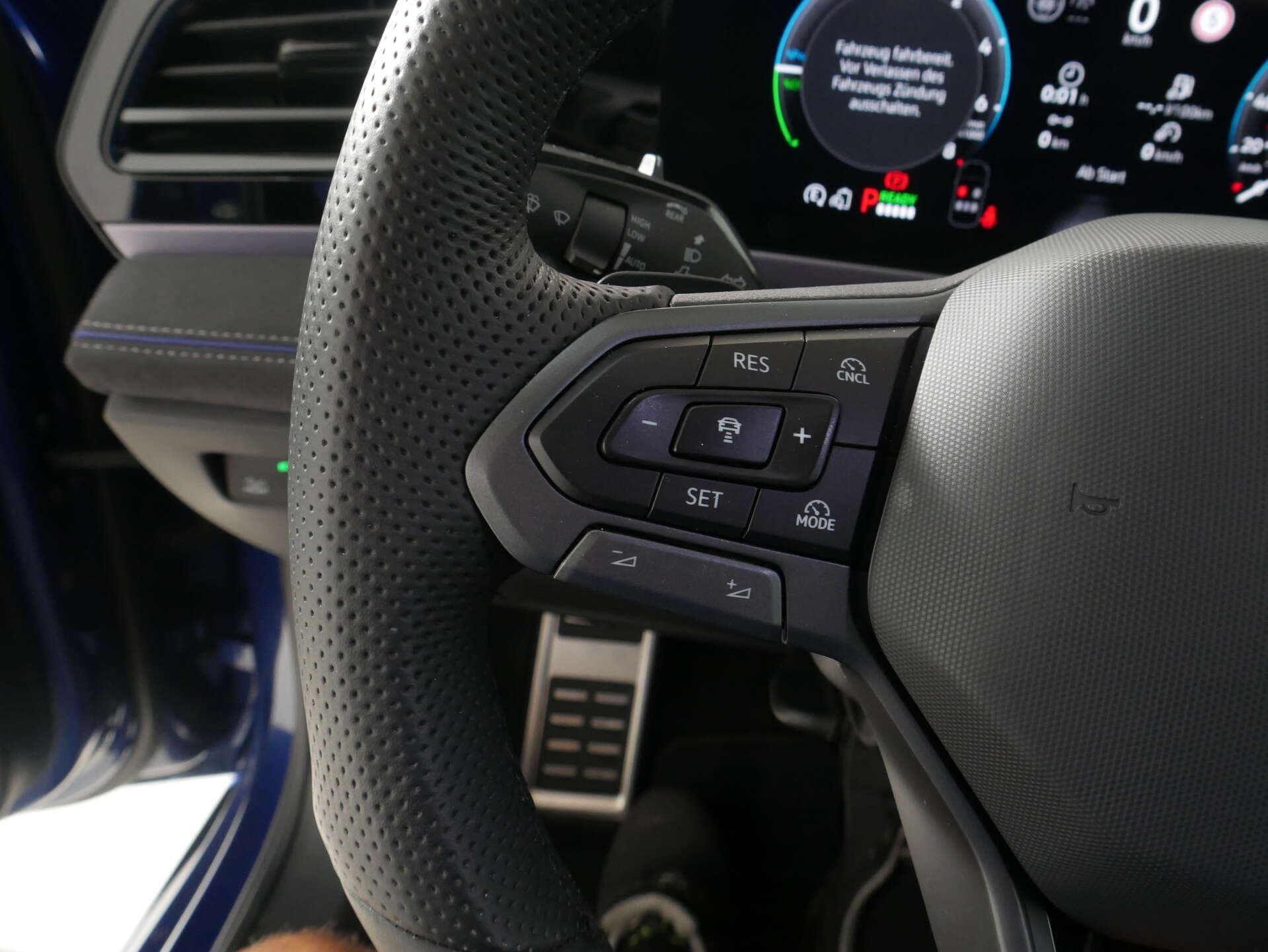 VOLKSWAGEN Passat, photo 16 sur 17