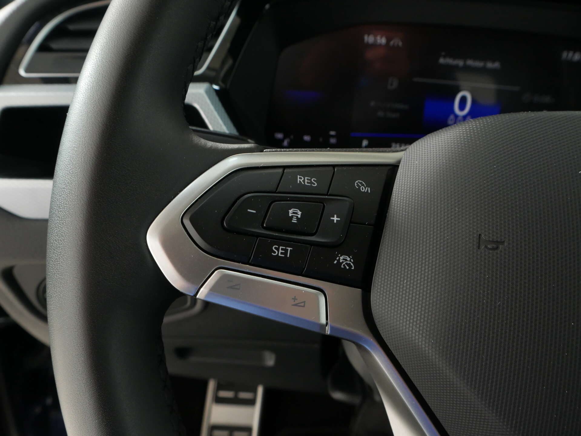 VOLKSWAGEN Touran, photo 16 sur 17
