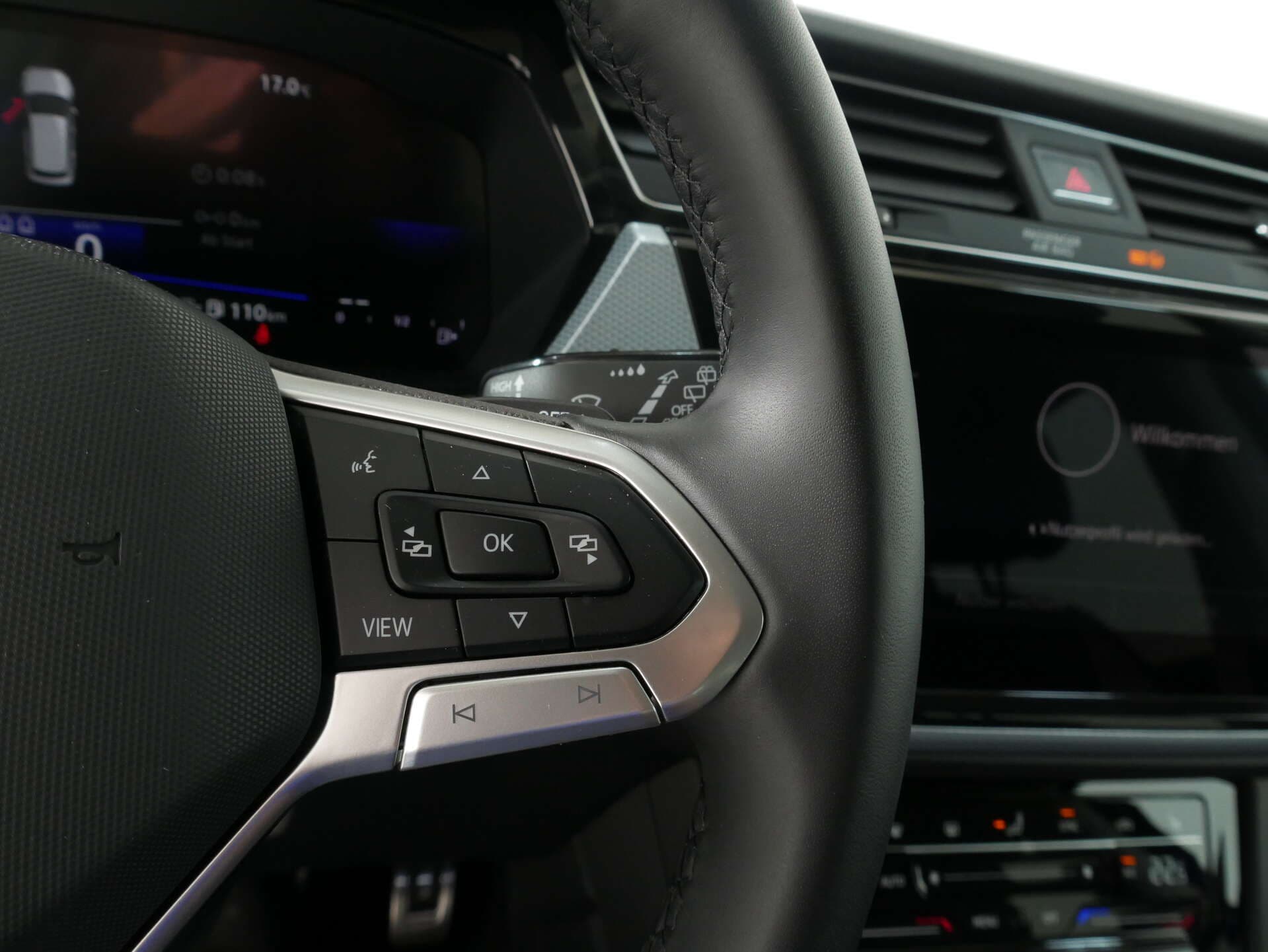VOLKSWAGEN Touran, photo 17 sur 17
