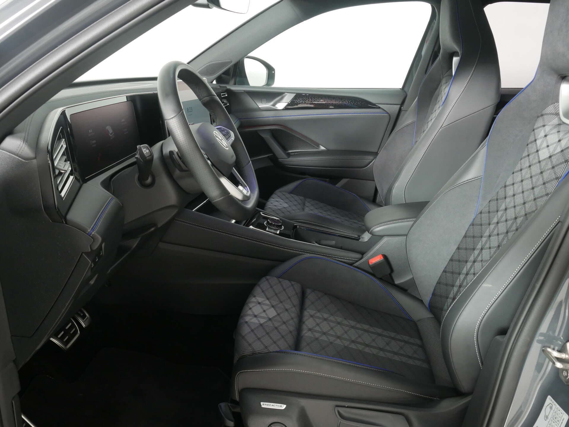 VOLKSWAGEN Tiguan, photo 9 sur 17