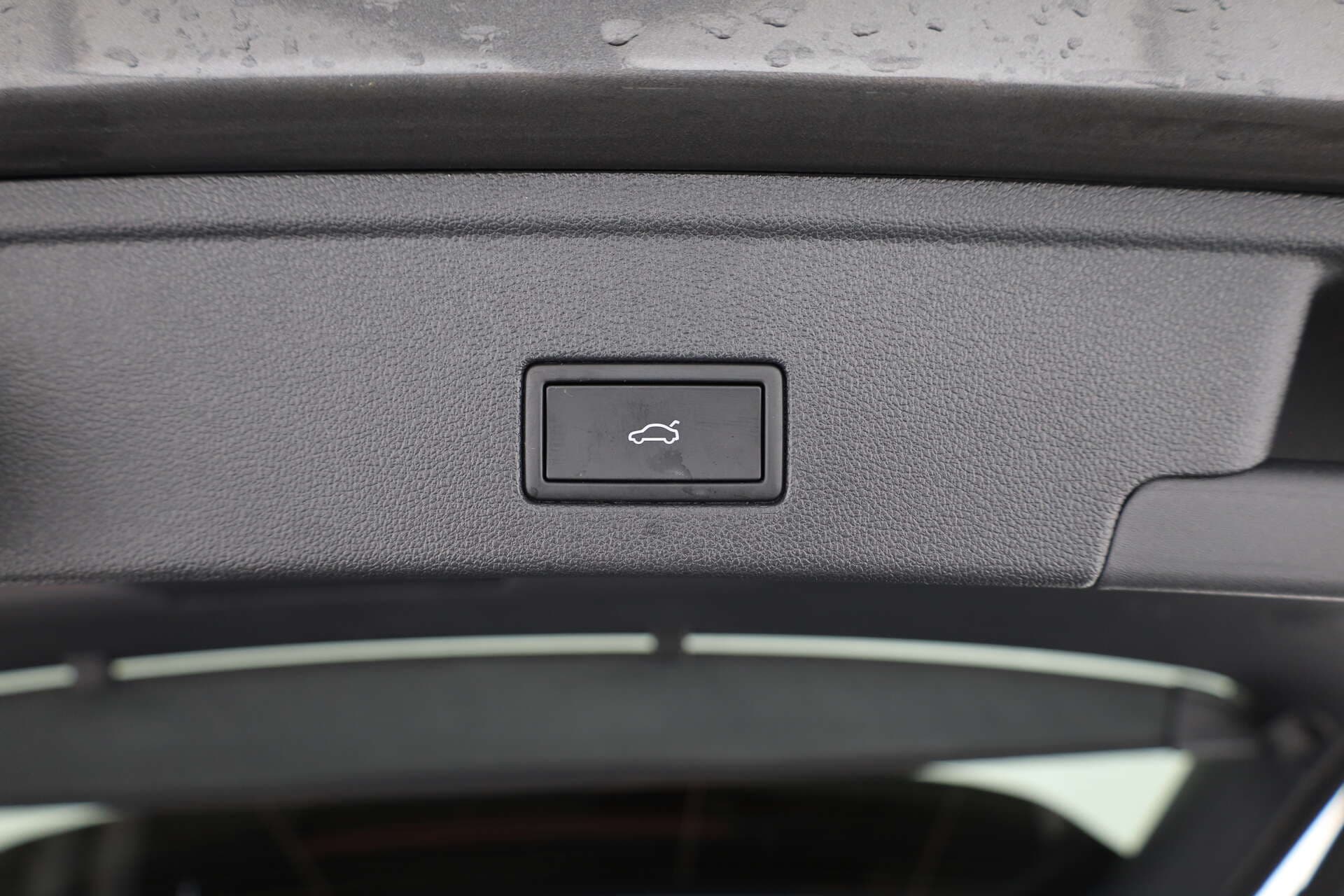 VOLKSWAGEN Touareg, photo 15 sur 17