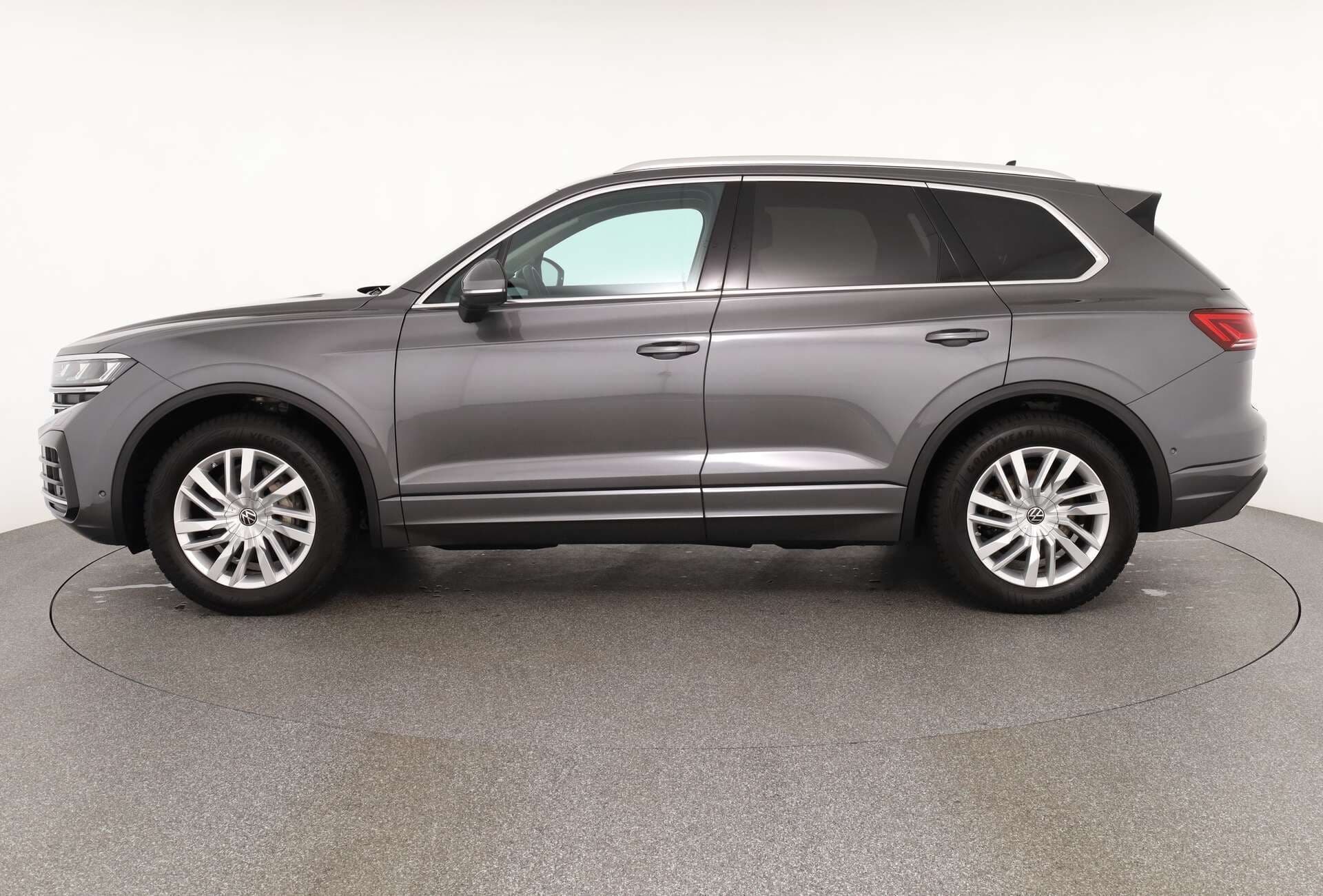 VOLKSWAGEN Touareg, photo 5 sur 17