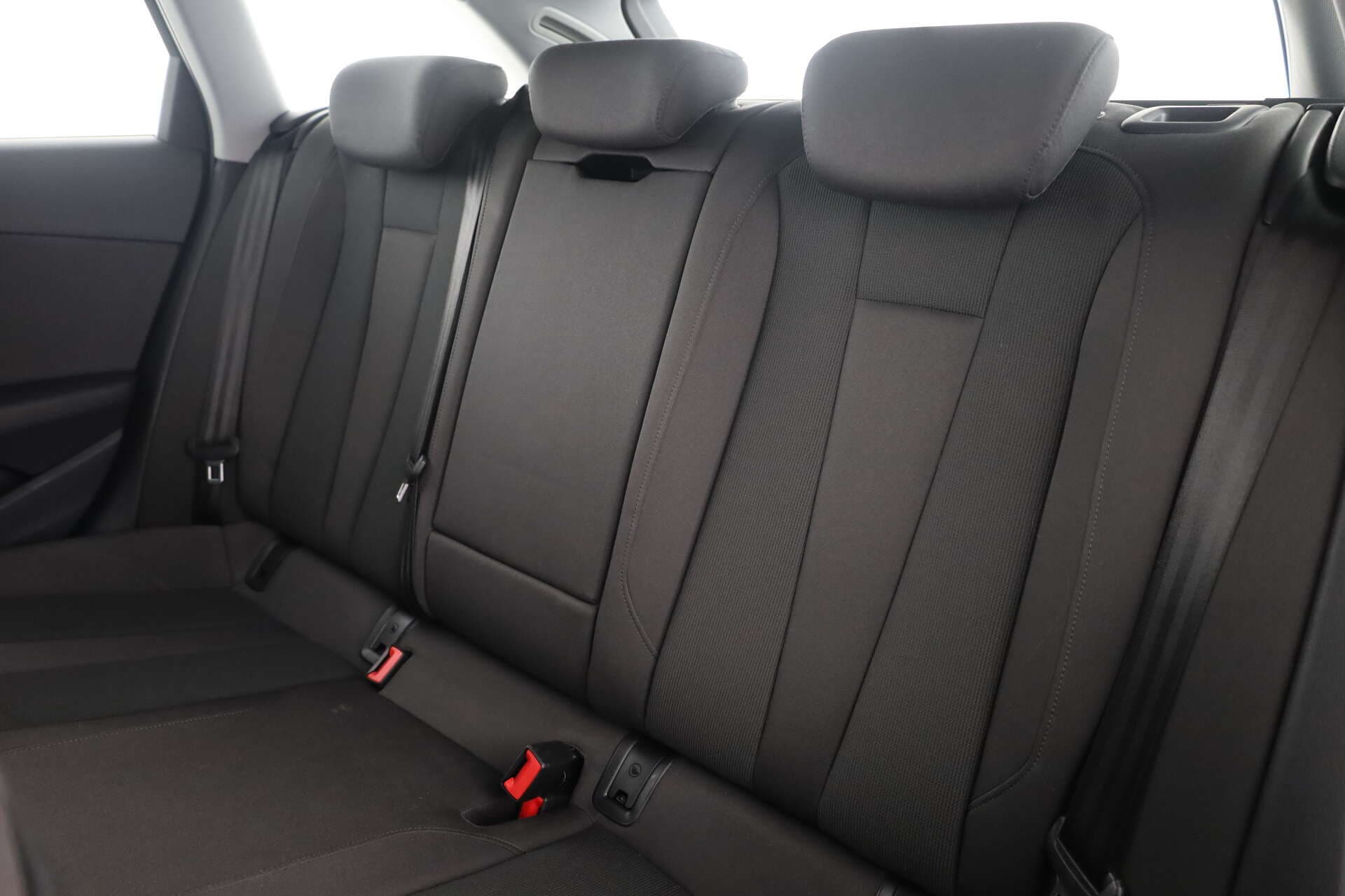AUDI A4 Avant, photo 10 sur 17