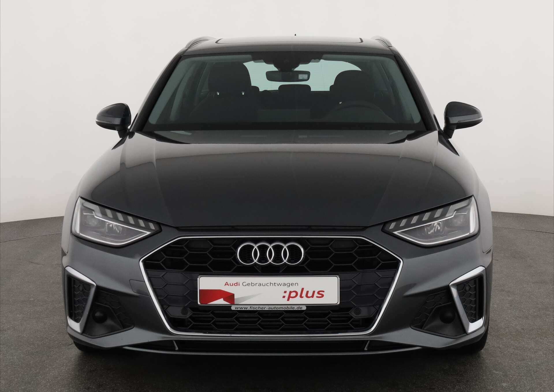 AUDI A4 Avant, photo 2 sur 17