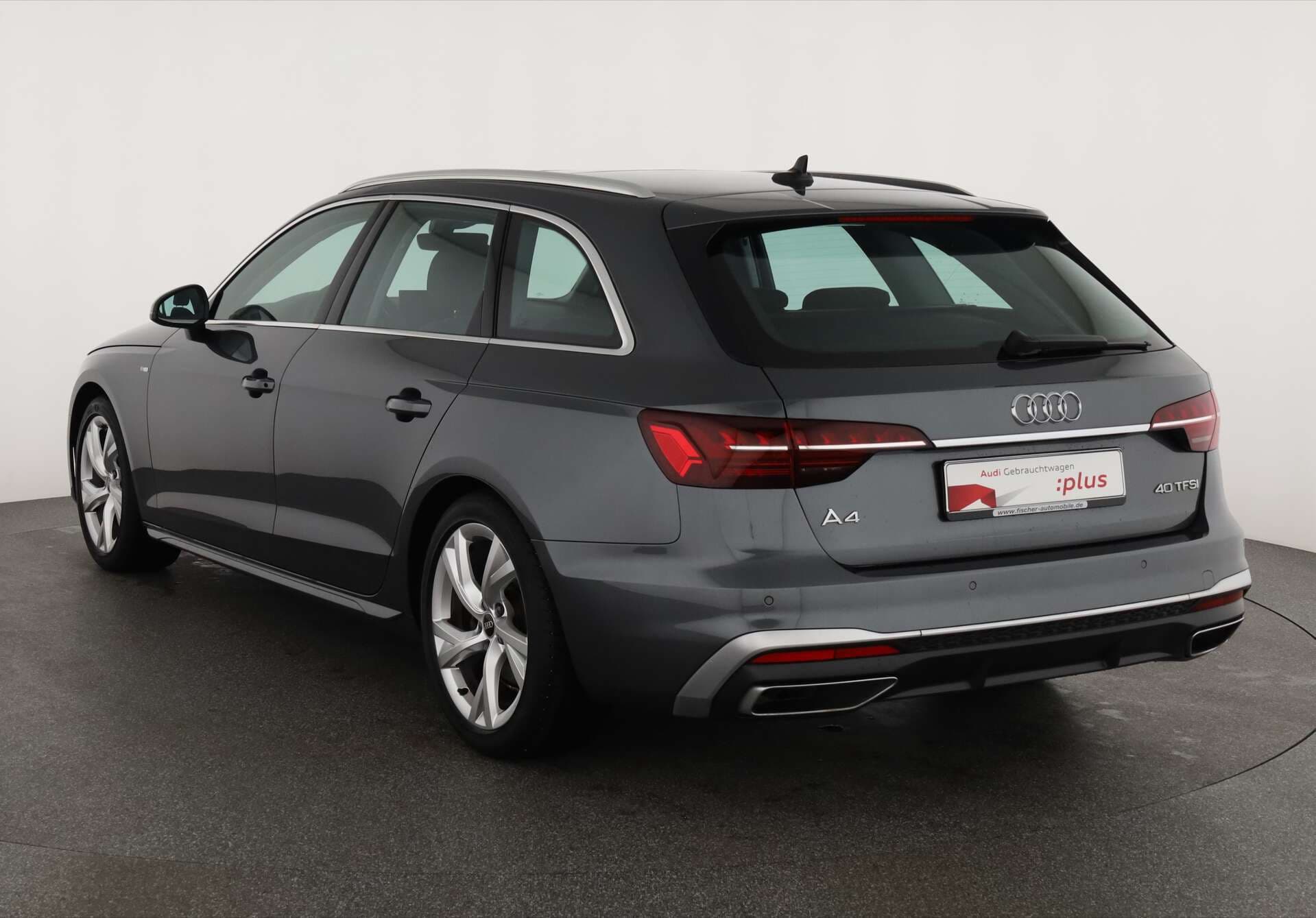 AUDI A4 Avant, photo 3 sur 17