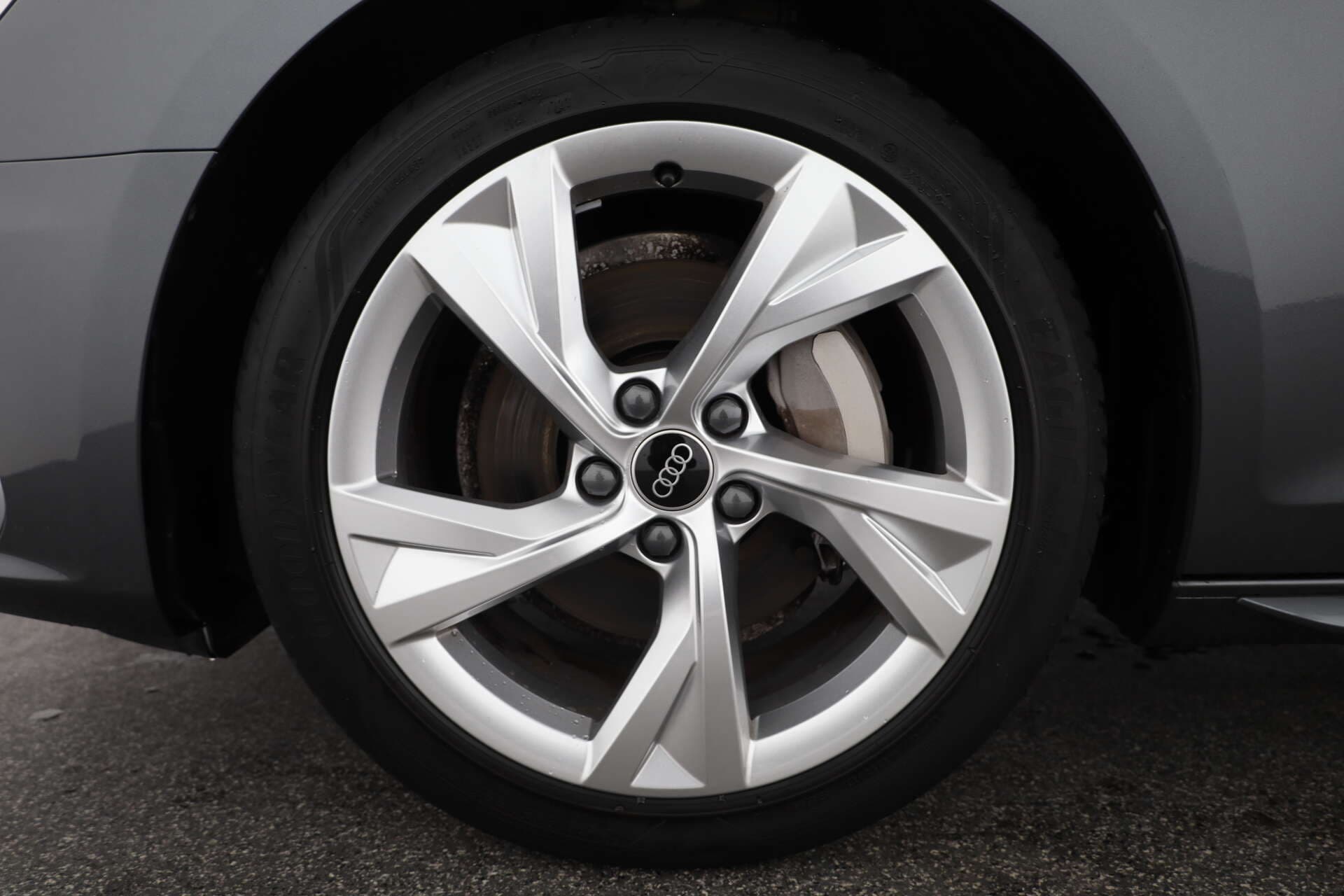 AUDI A4 Avant, photo 7 sur 17