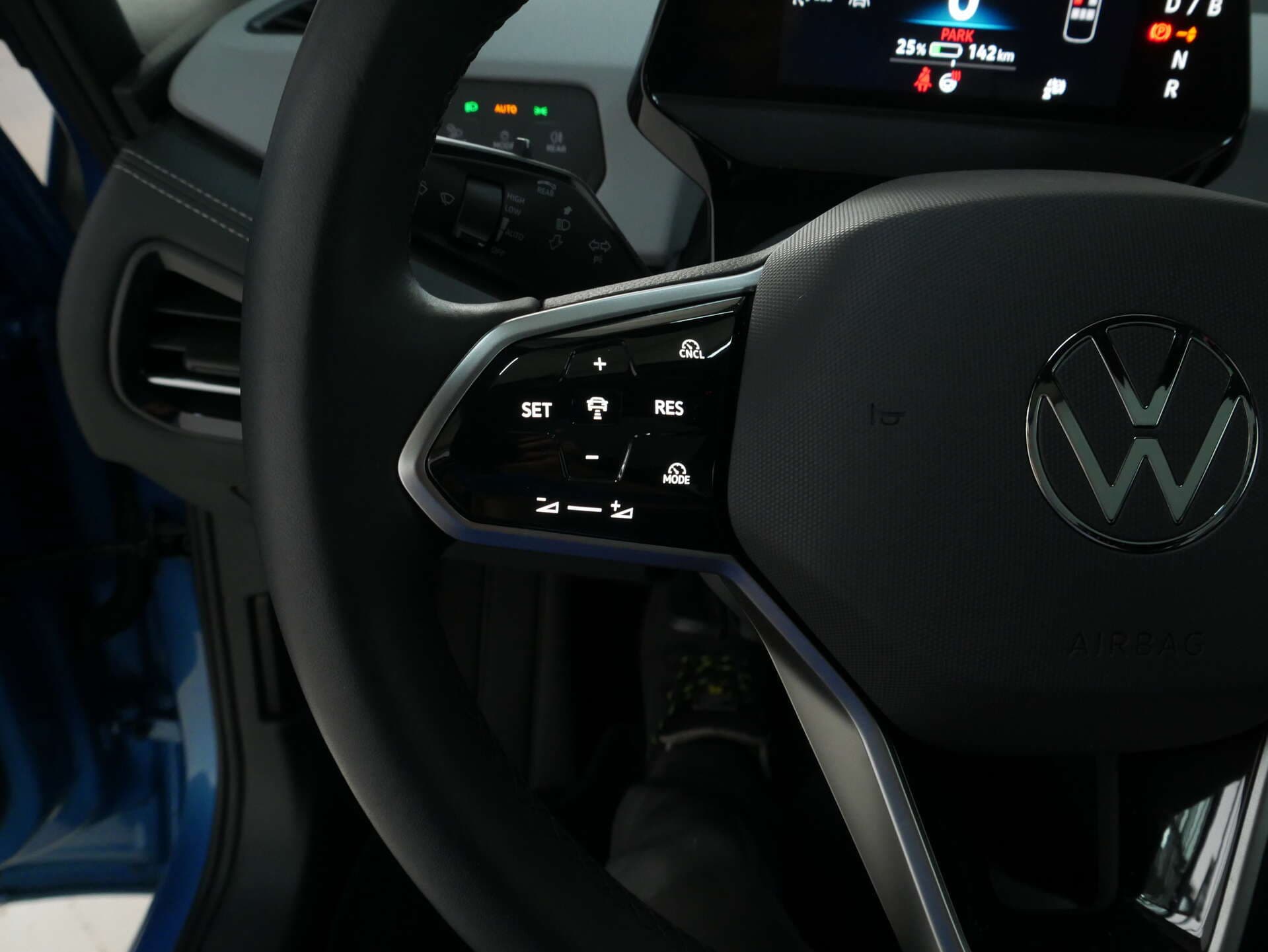 VOLKSWAGEN ID.3, photo 12 sur 17