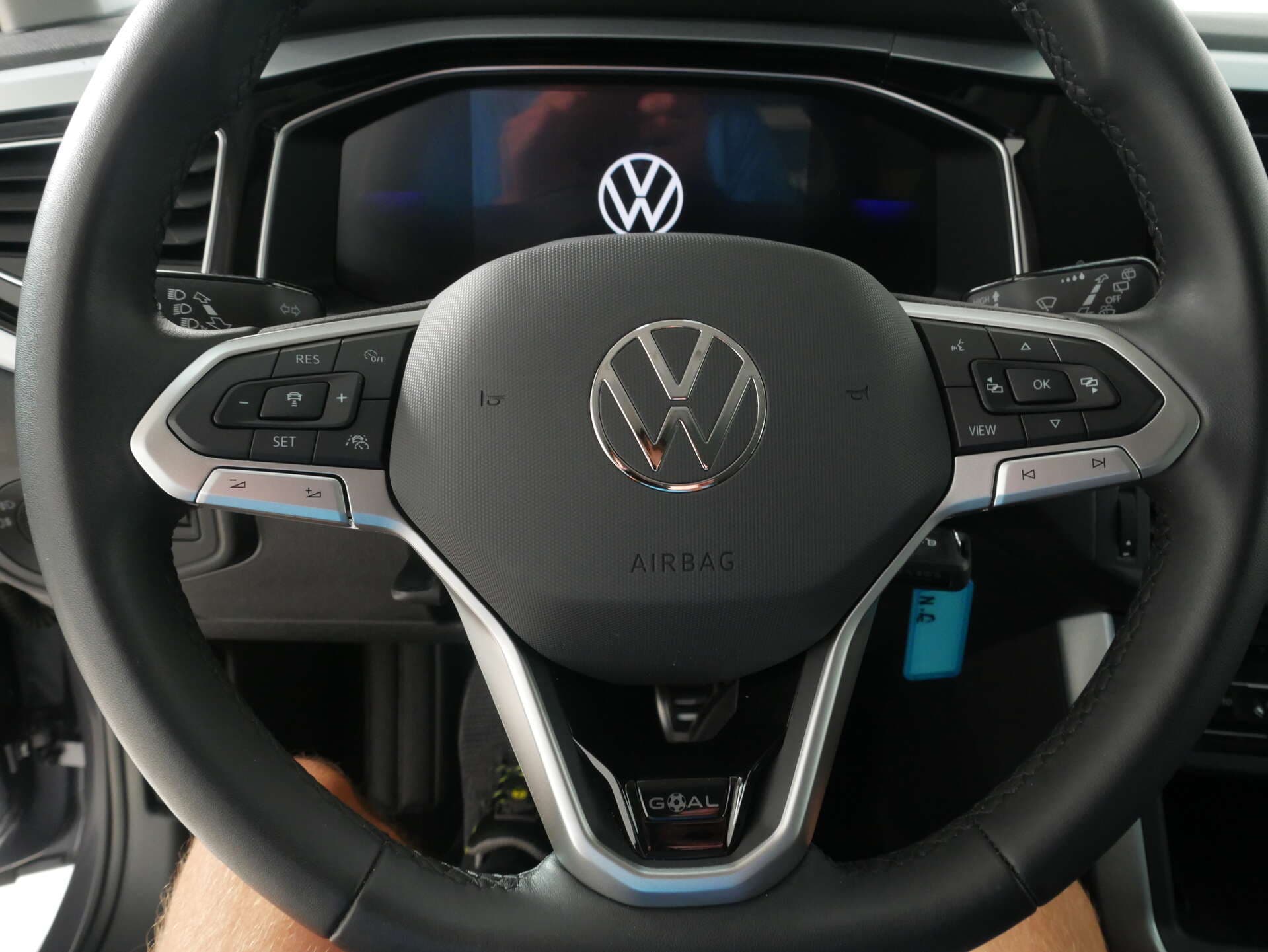 VOLKSWAGEN Polo, photo 12 sur 17