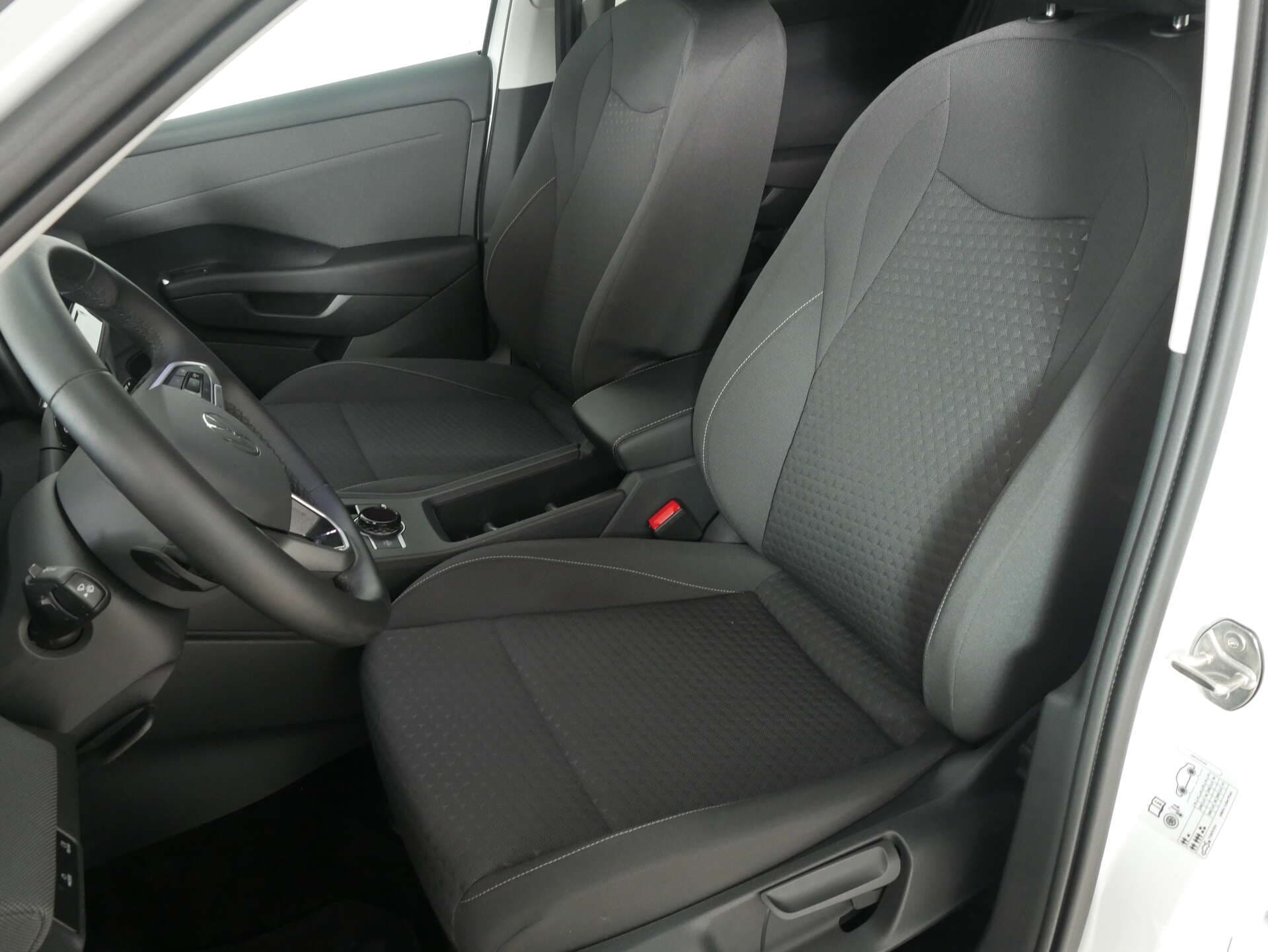 VOLKSWAGEN T-Roc, photo 13 sur 17