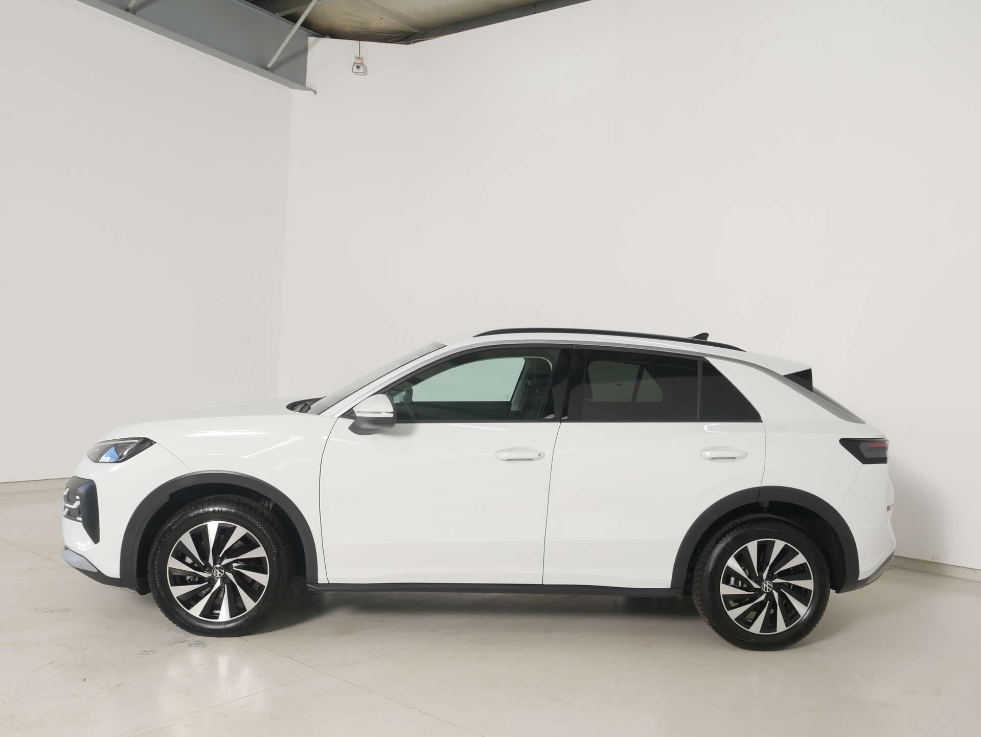 VOLKSWAGEN T-Roc, photo 4 sur 17