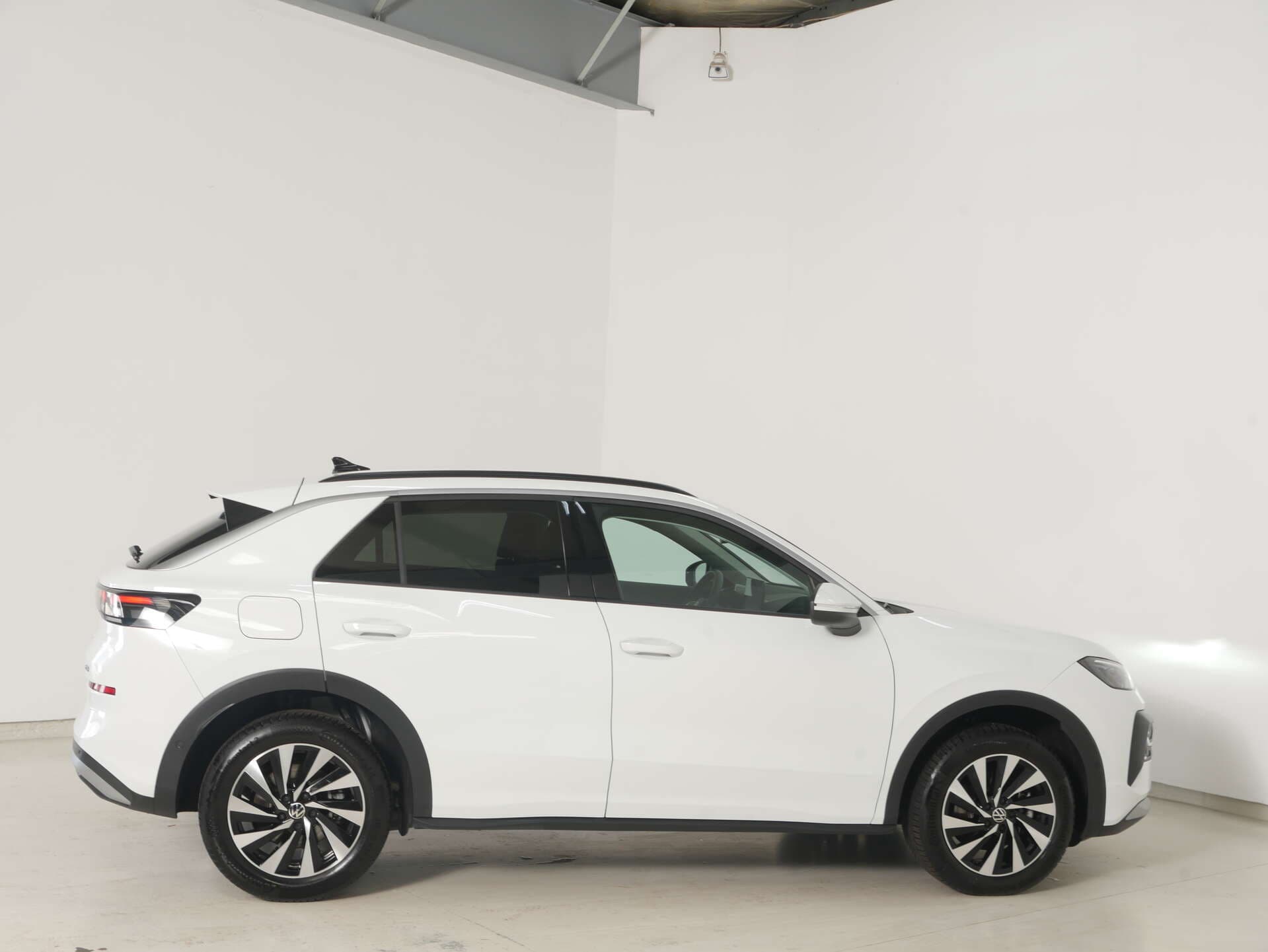 VOLKSWAGEN T-Roc, photo 7 sur 17