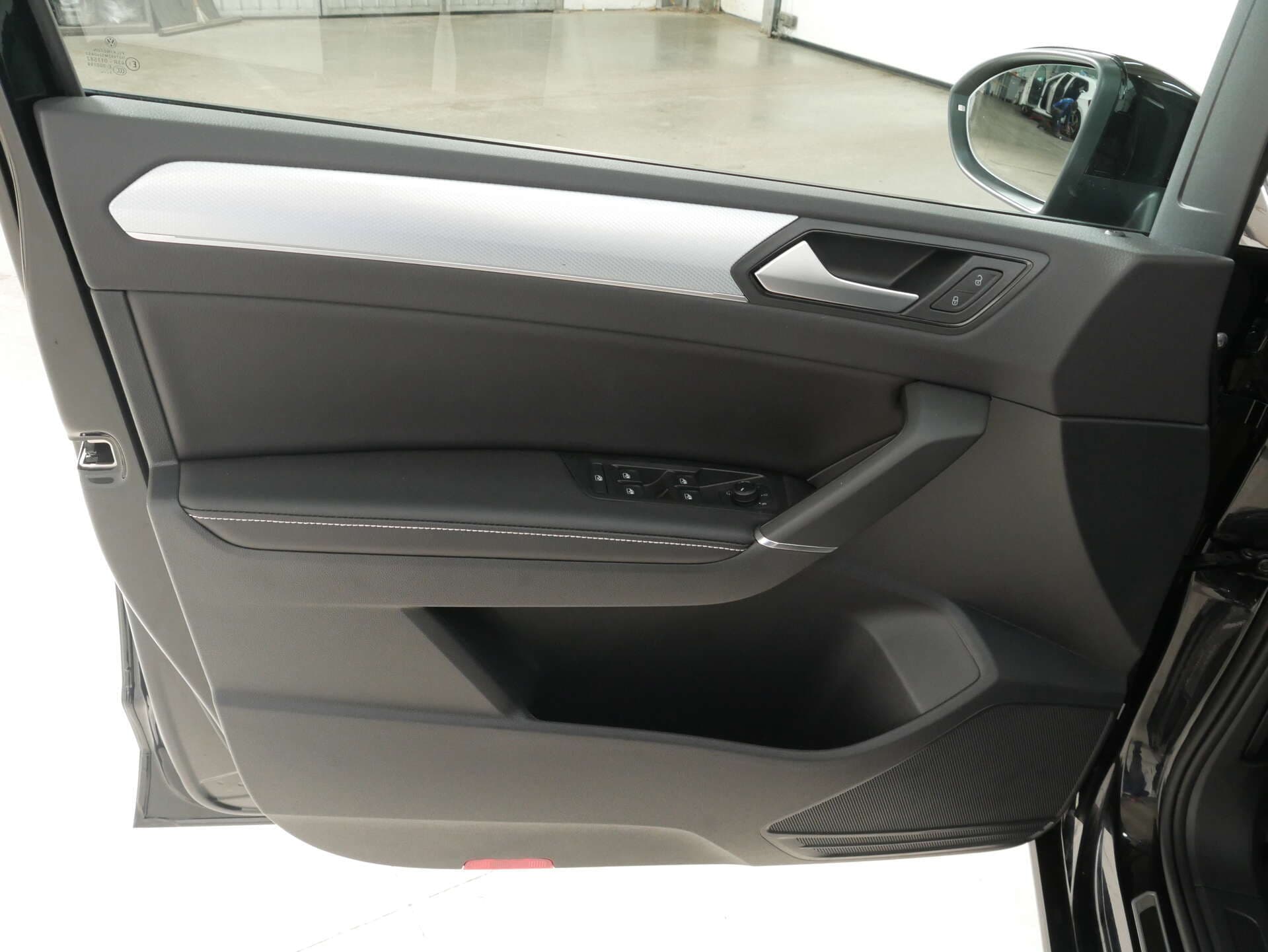 VOLKSWAGEN Touran, photo 16 sur 17