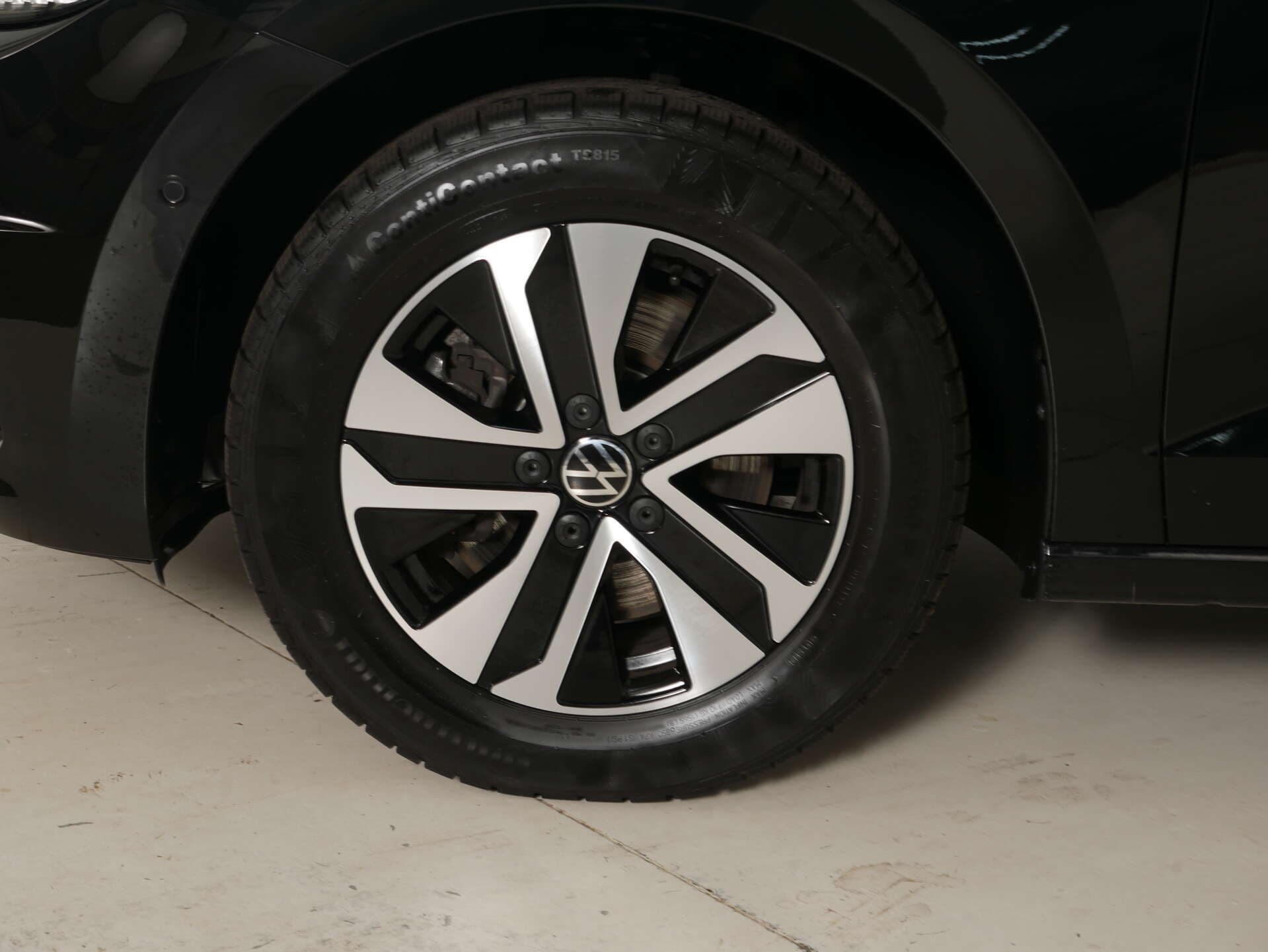 VOLKSWAGEN Touran, photo 5 sur 17