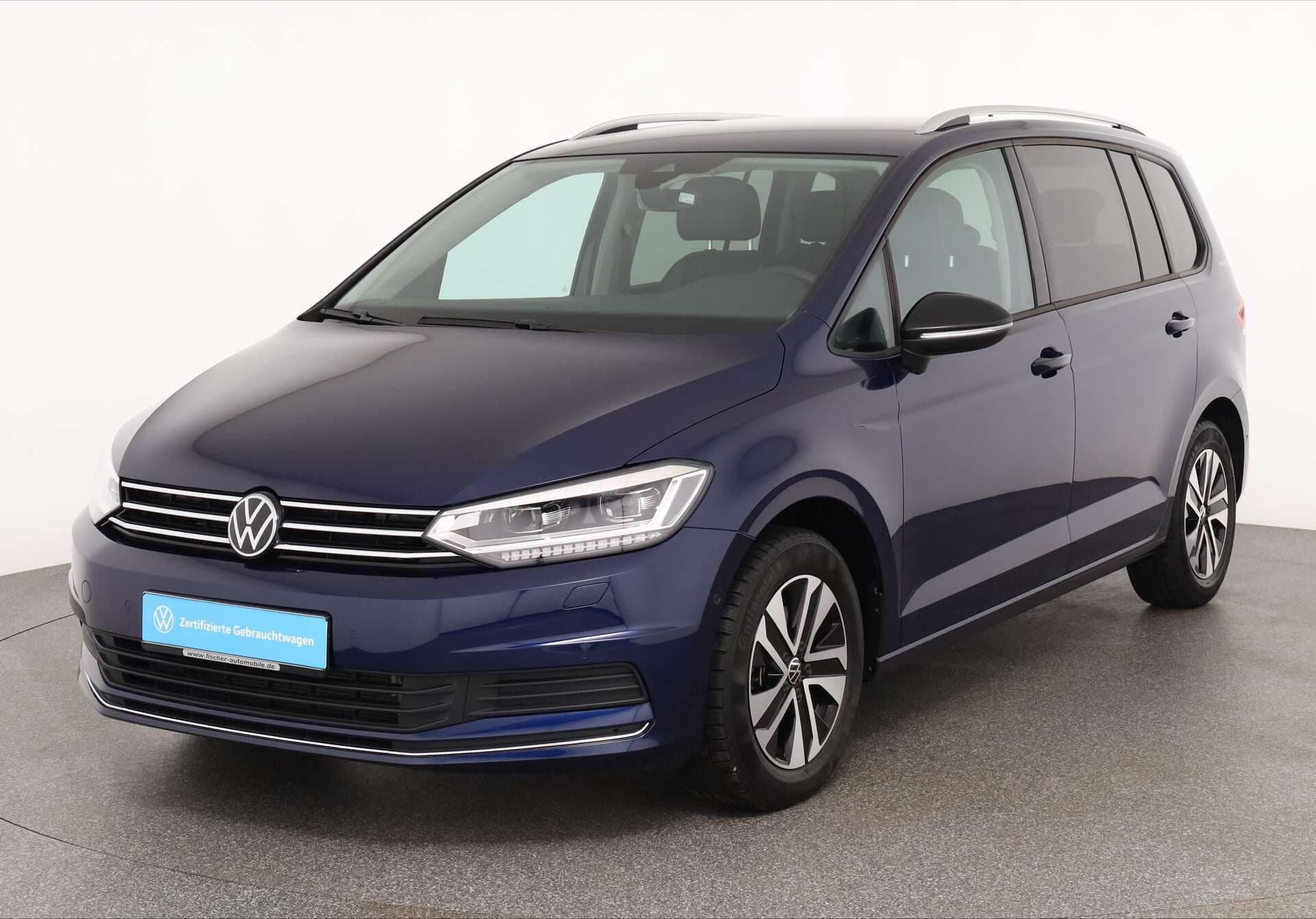 VOLKSWAGEN Touran, photo 1 sur 17