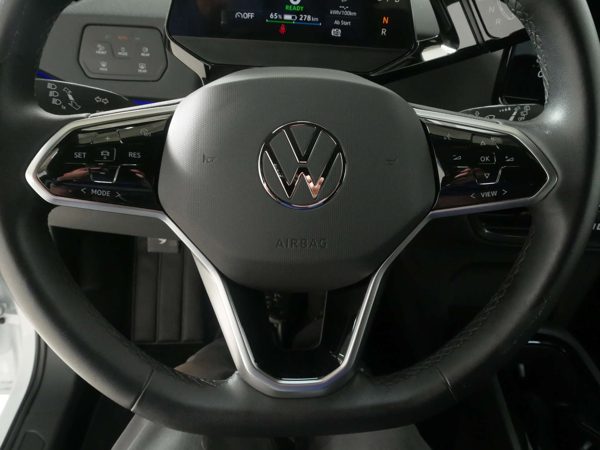 VOLKSWAGEN ID.3, photo 9 sur 17