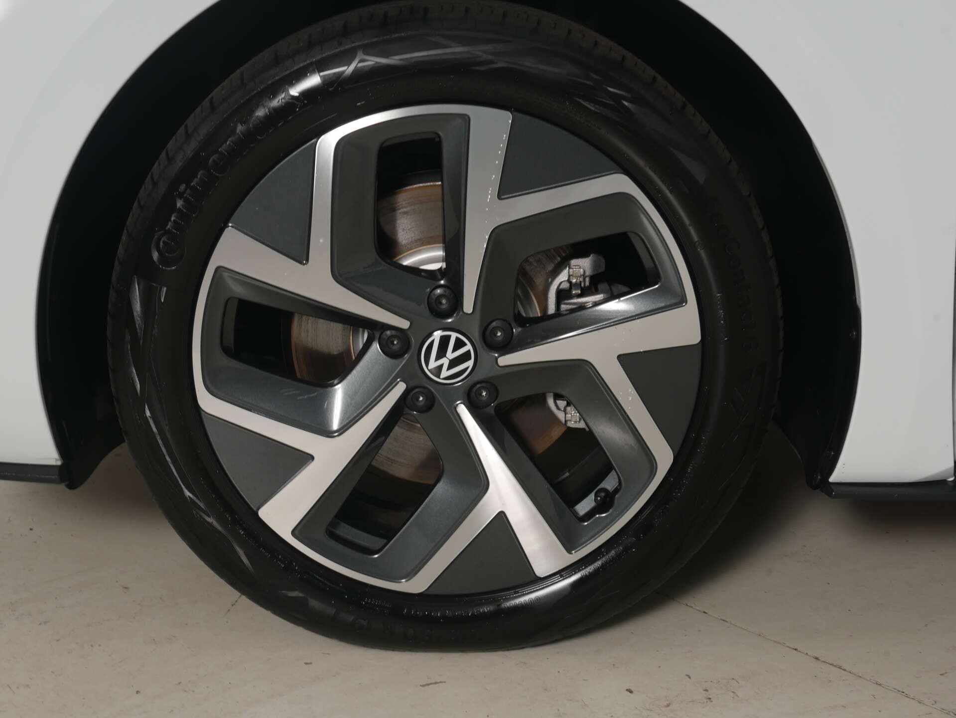 VOLKSWAGEN ID.3, photo 4 sur 17
