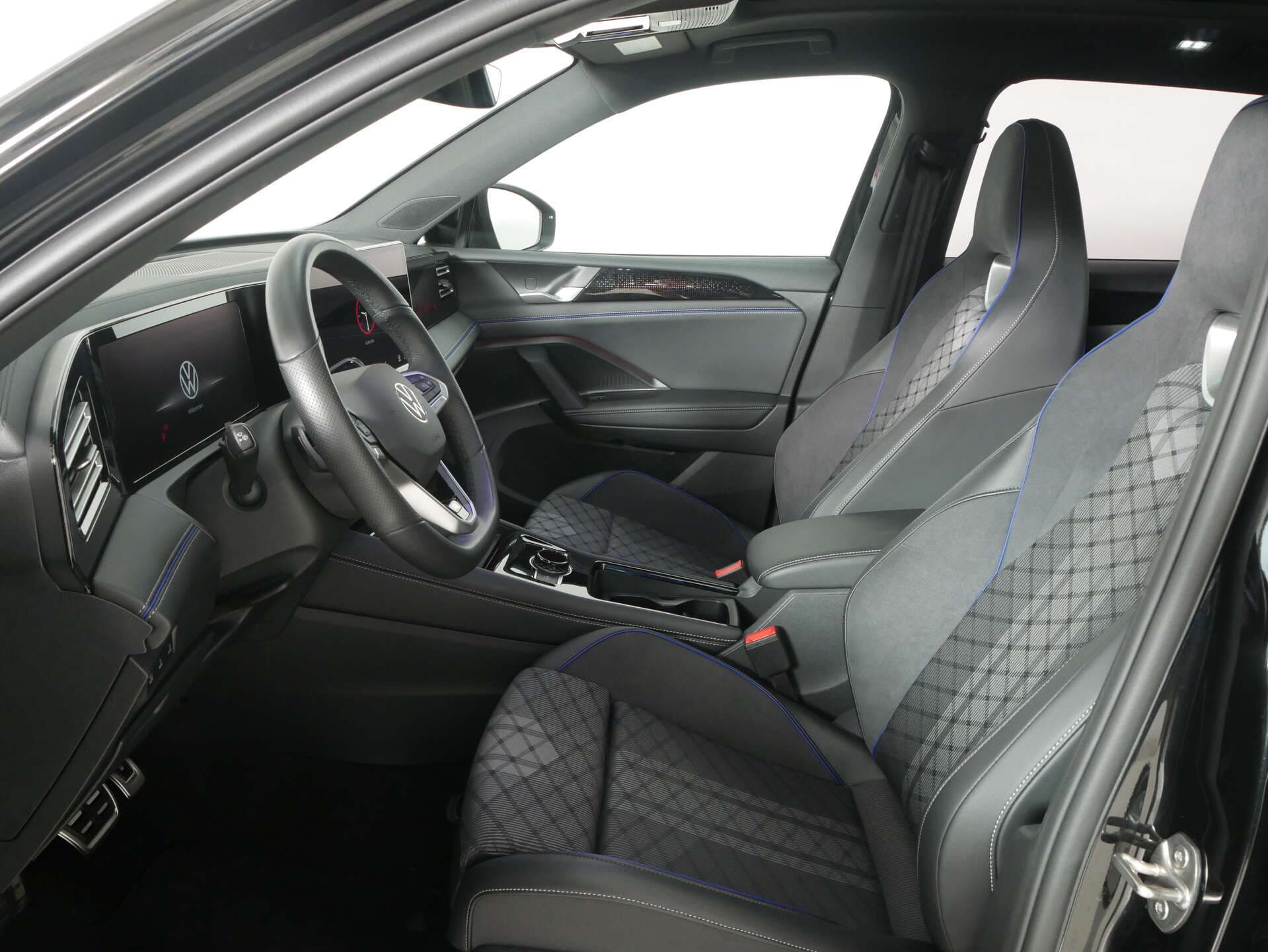 VOLKSWAGEN Tiguan, photo 9 sur 17
