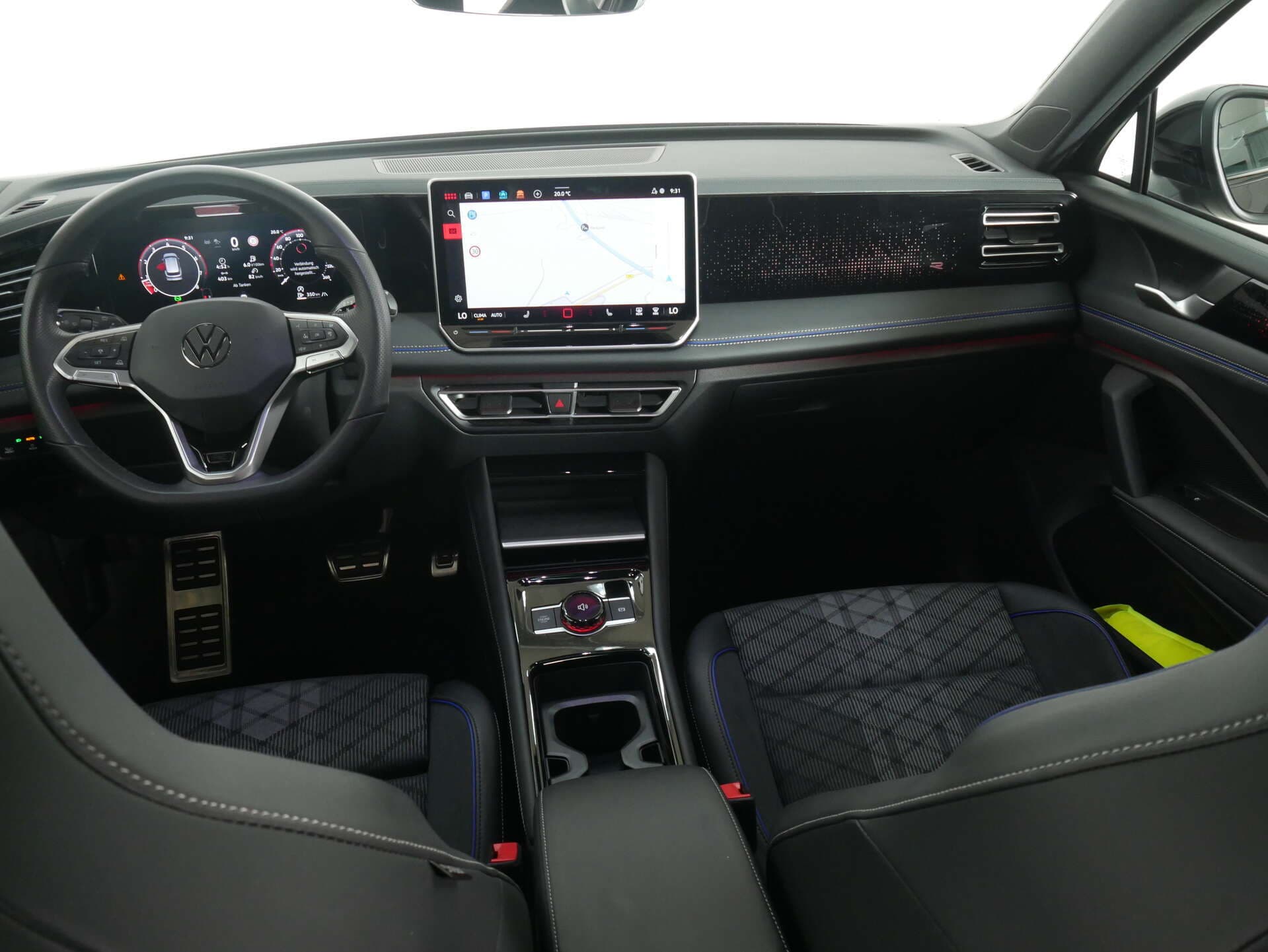 VOLKSWAGEN Tiguan, photo 10 sur 17