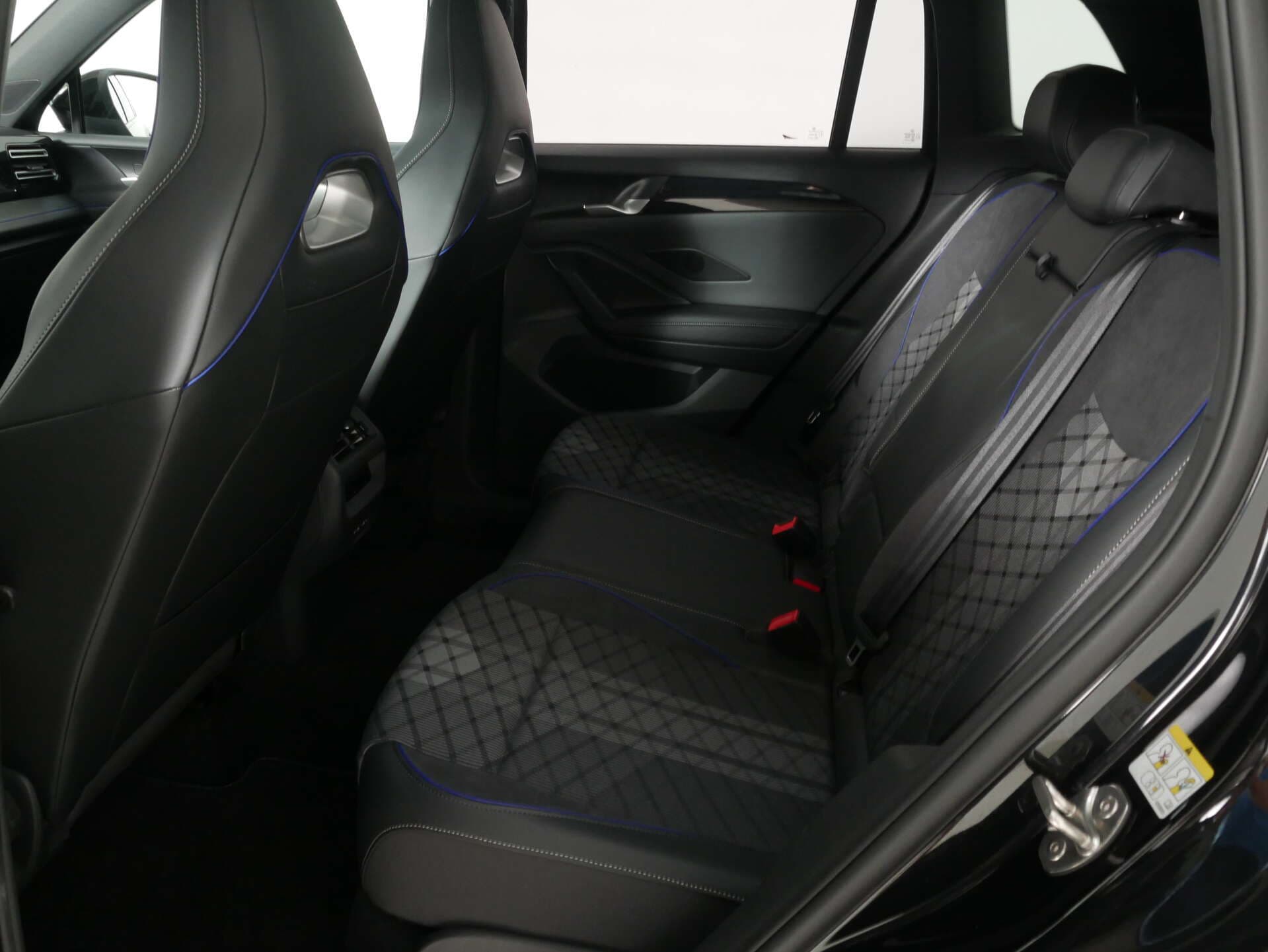 VOLKSWAGEN Tiguan, photo 16 sur 17