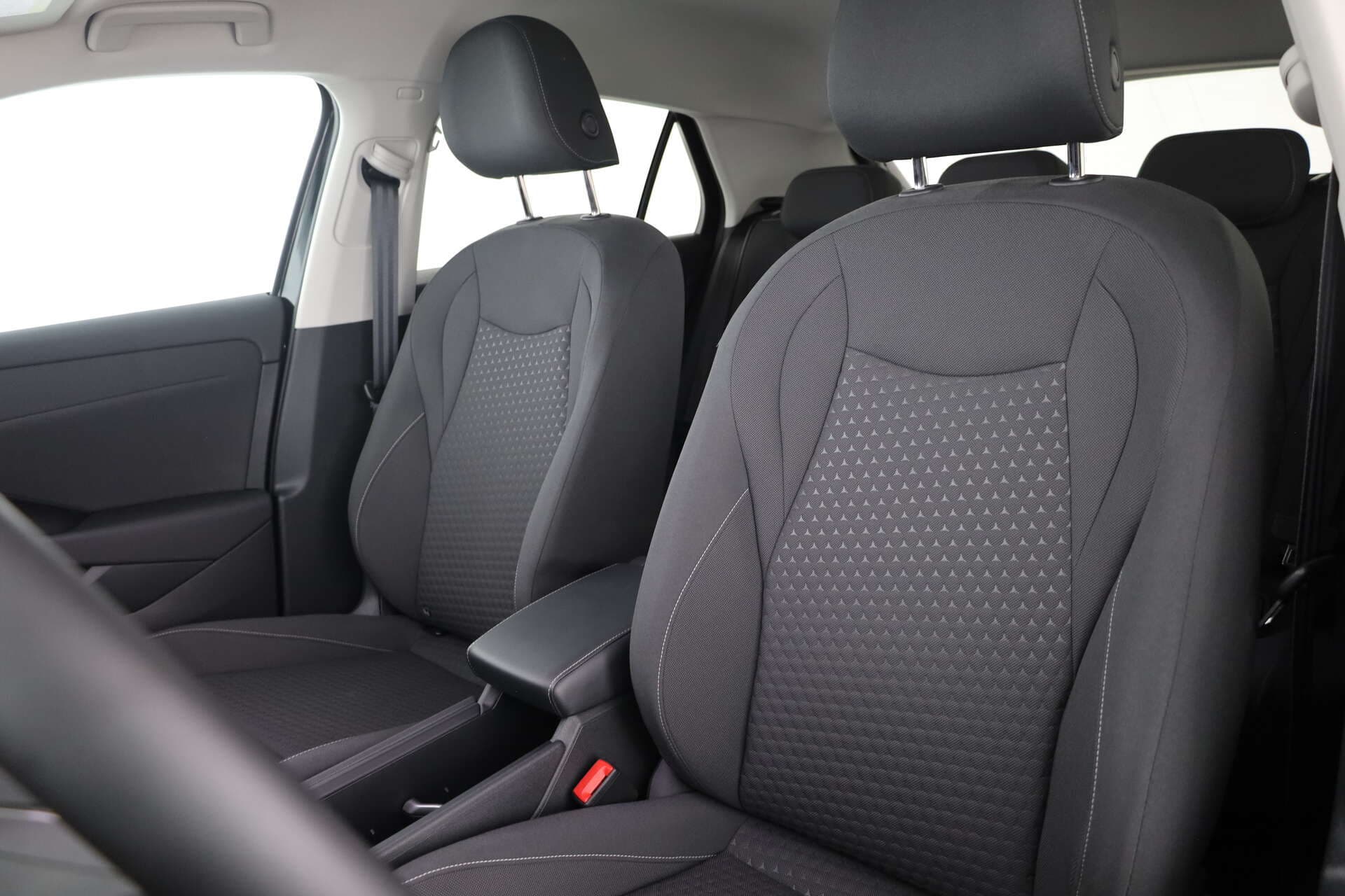 VOLKSWAGEN T-Roc, photo 10 sur 17