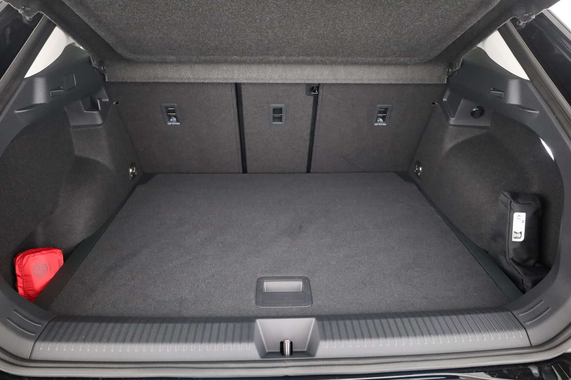 VOLKSWAGEN T-Roc, photo 13 sur 17