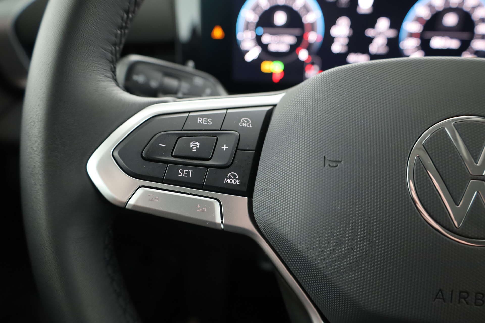 VOLKSWAGEN T-Roc, photo 15 sur 17