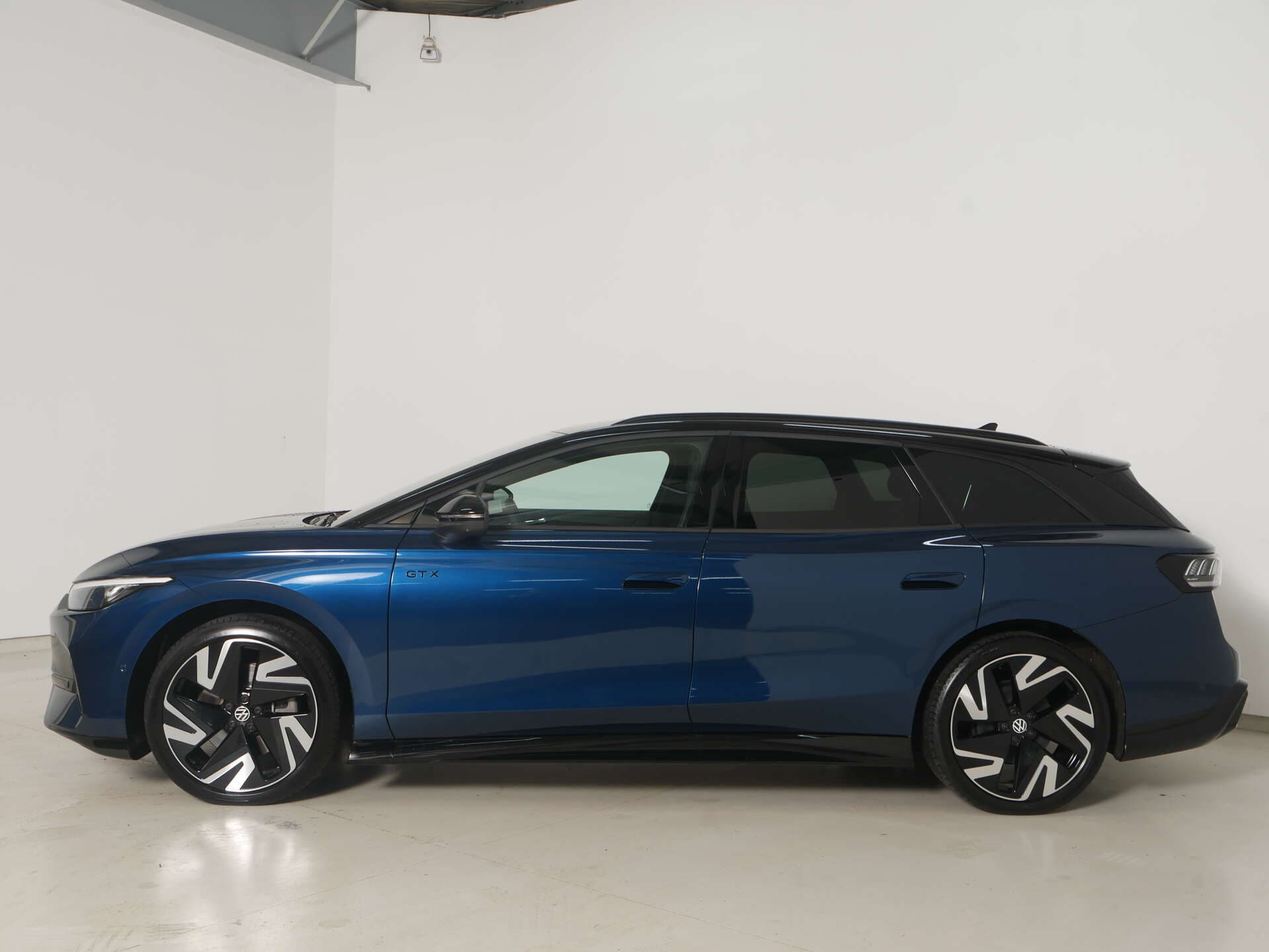 VOLKSWAGEN ID.7 Tourer, photo 6 sur 17