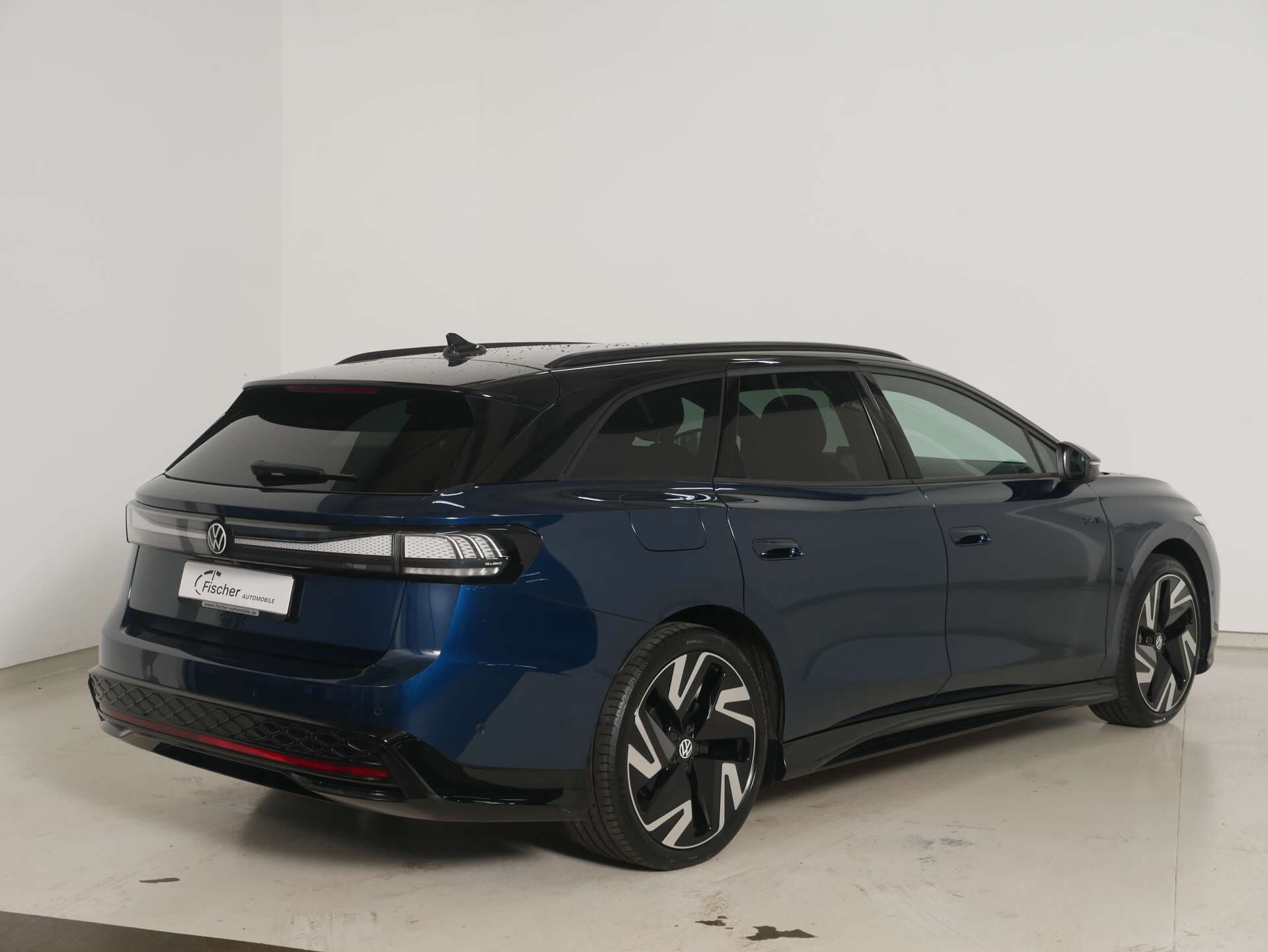VOLKSWAGEN ID.7 Tourer, photo 8 sur 17