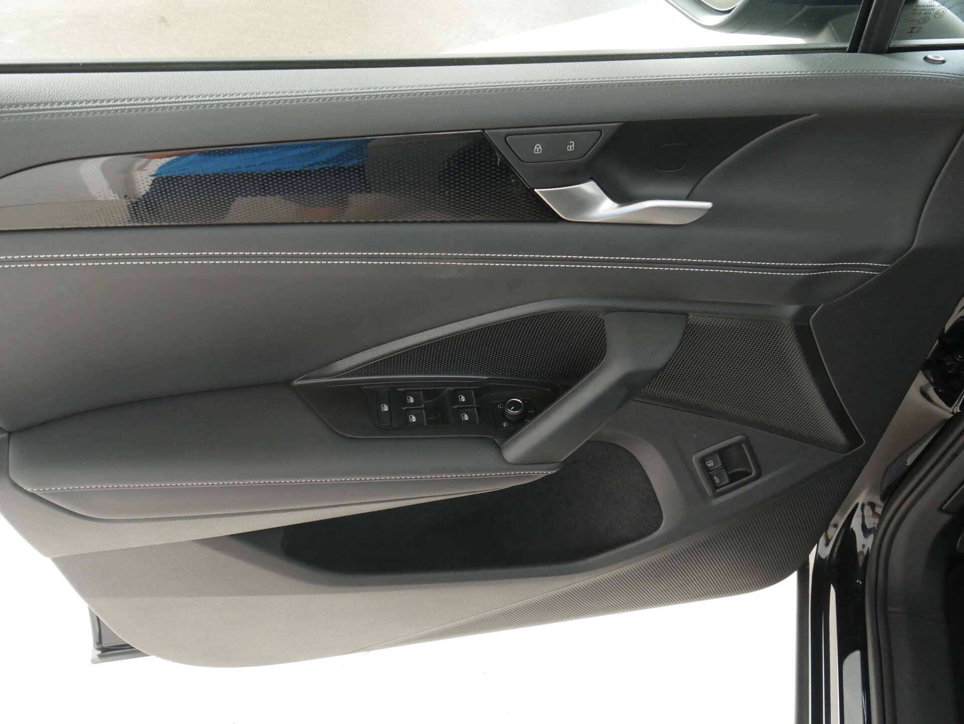 VOLKSWAGEN Tiguan, photo 17 sur 17
