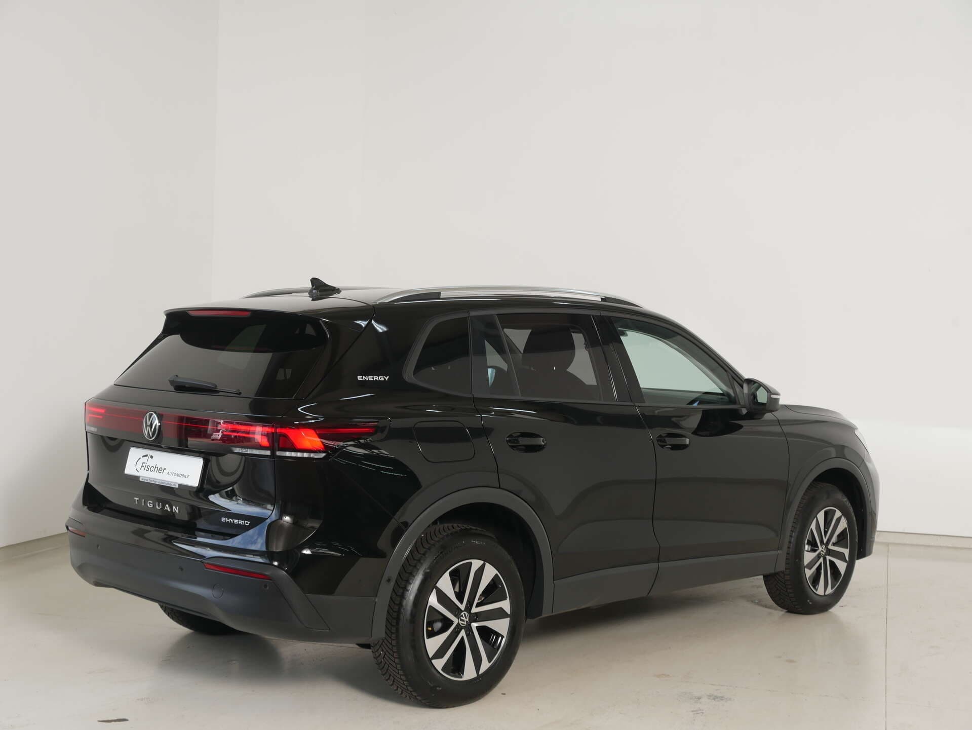 VOLKSWAGEN Tiguan, photo 3 sur 17