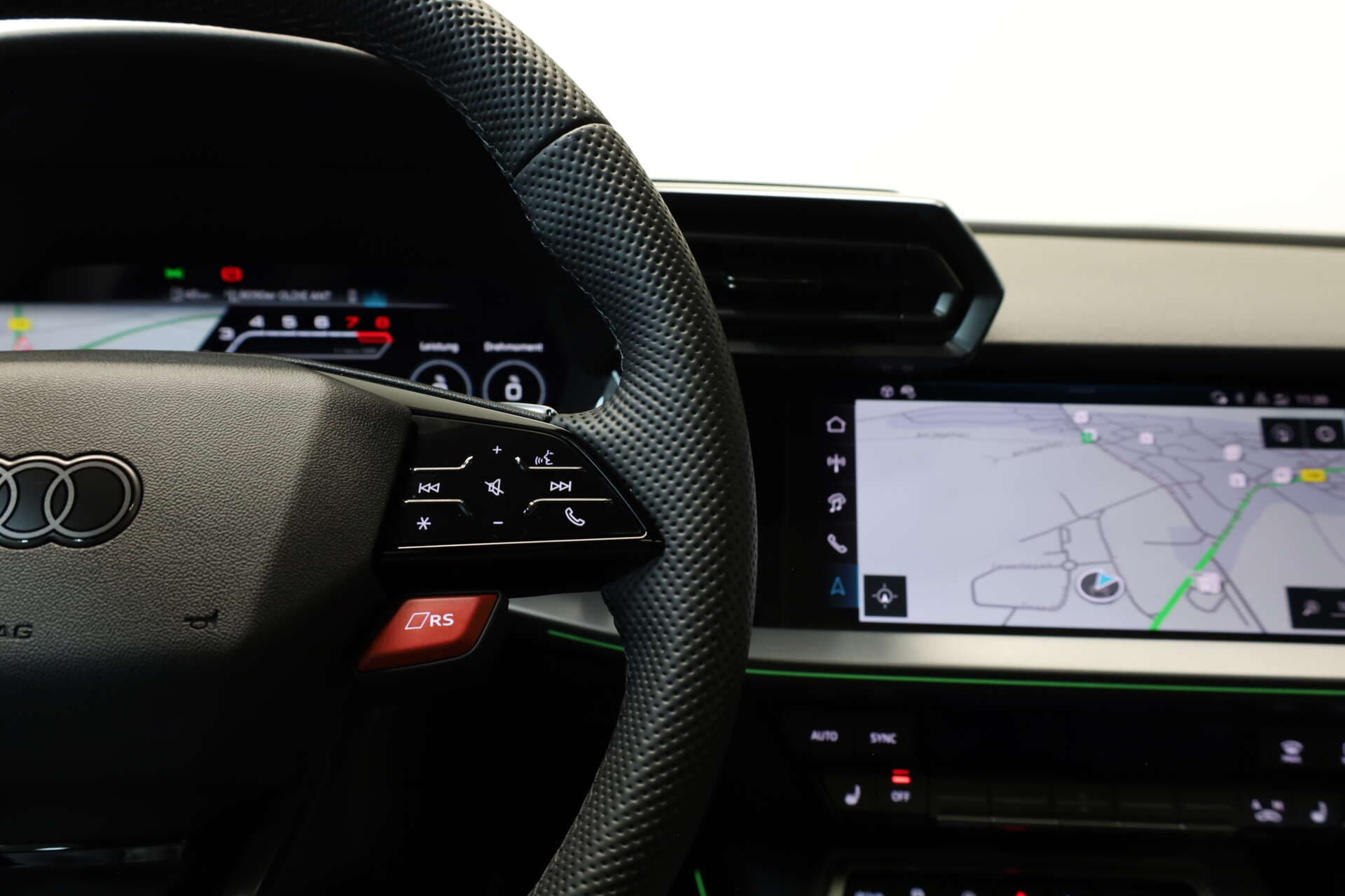 AUDI RS3 Sportback, photo 15 sur 17