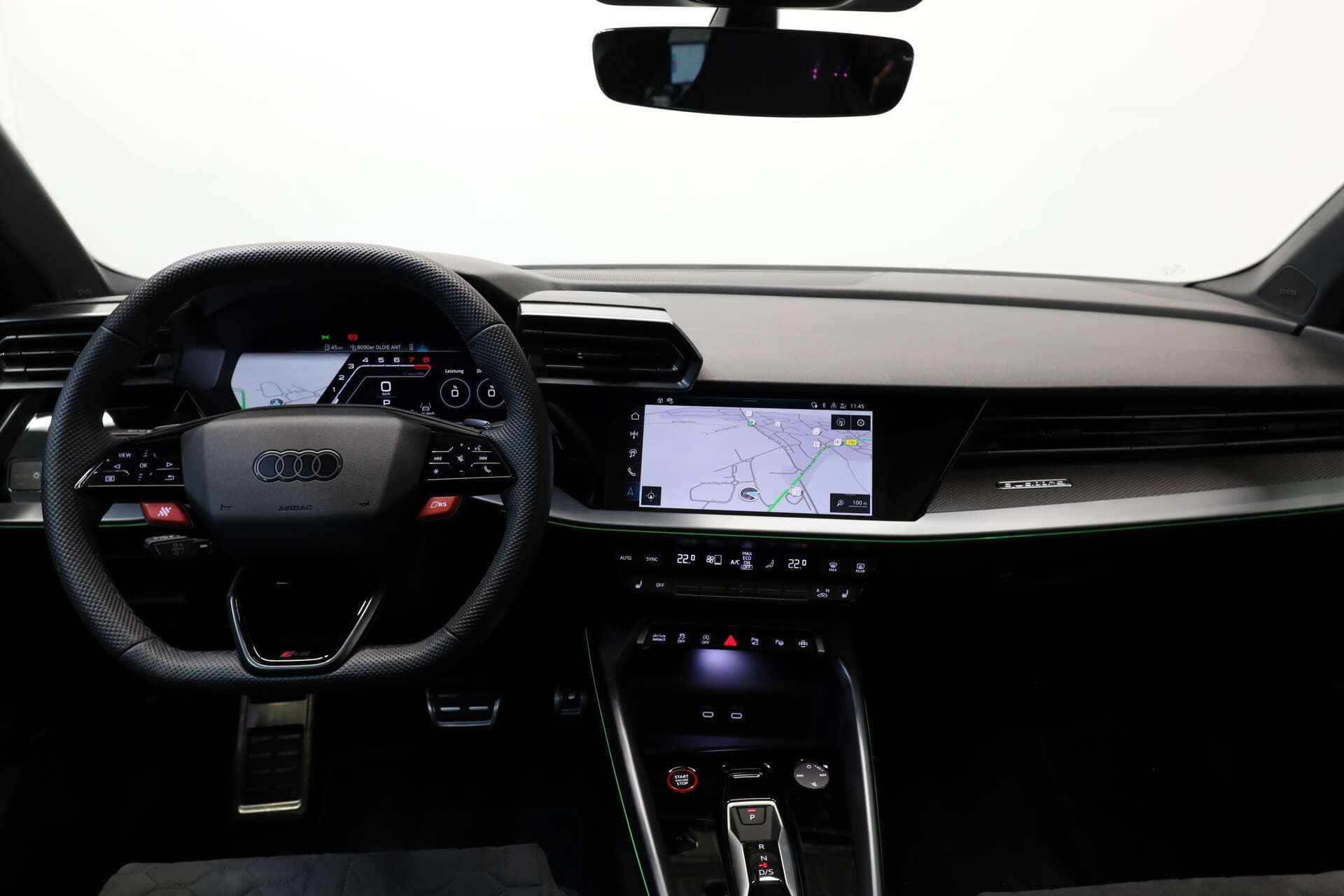 AUDI RS3 Sportback, photo 8 sur 17