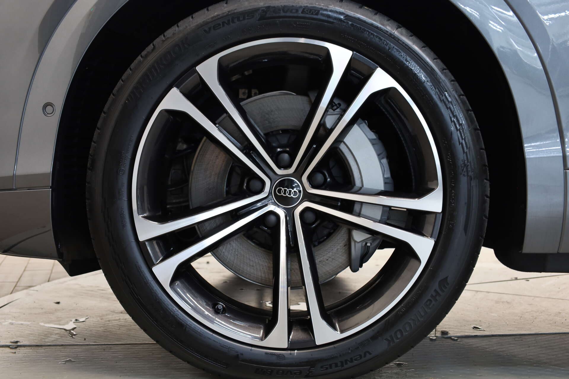 AUDI Q7, photo 7 sur 17