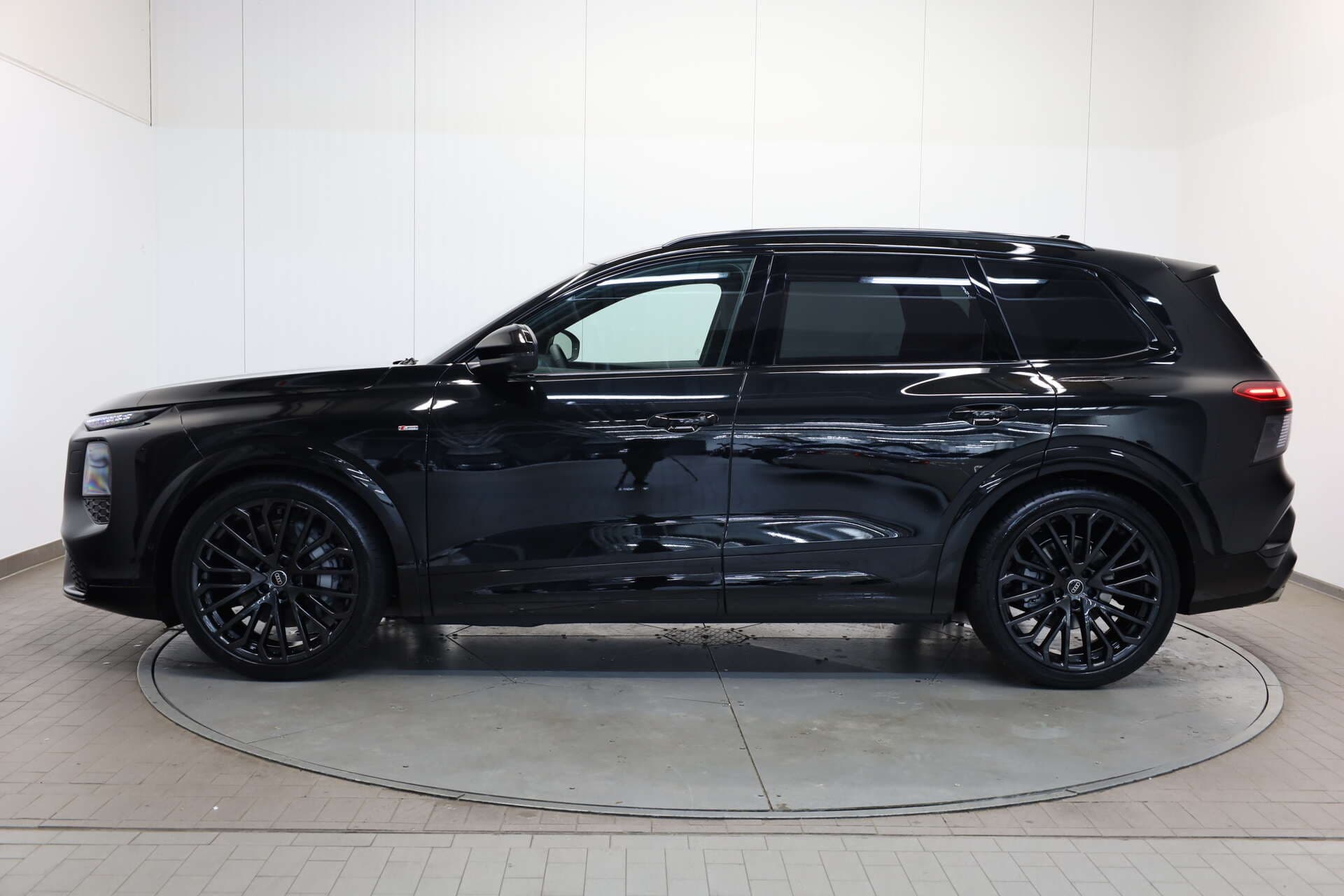 AUDI Q7, photo 4 sur 17