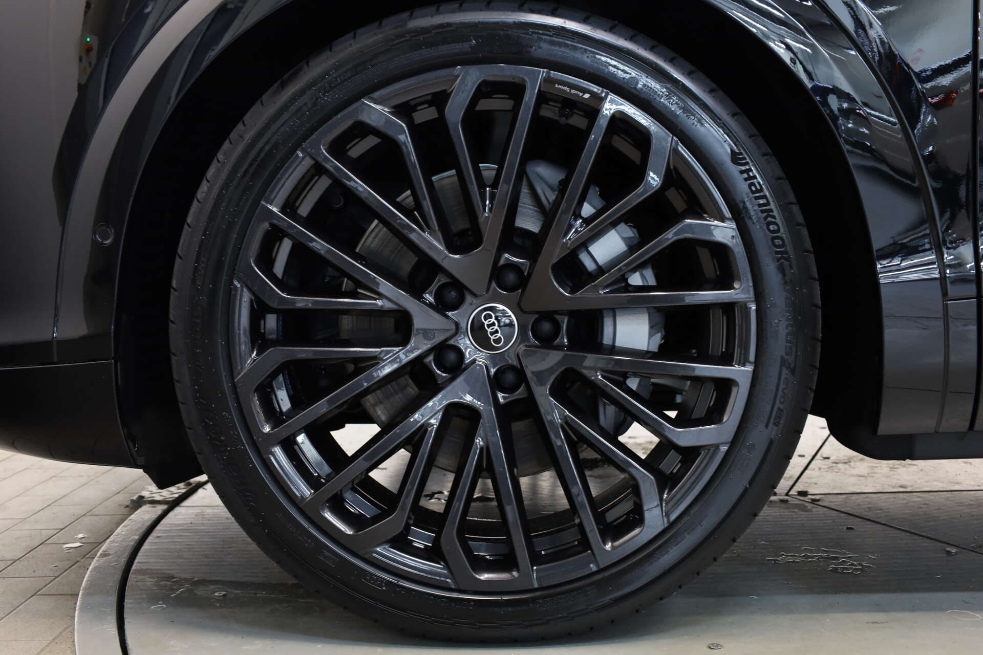 AUDI Q7, photo 7 sur 17