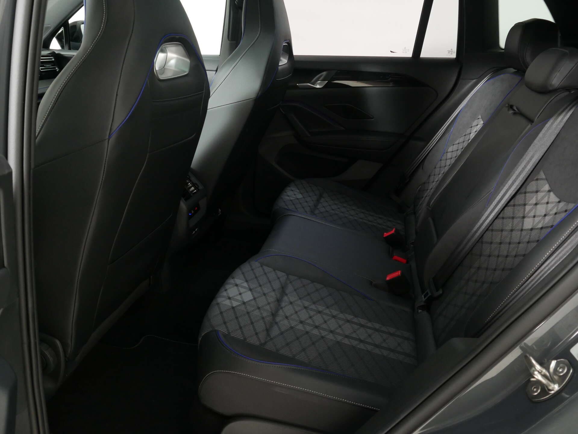 VOLKSWAGEN Tiguan, photo 11 sur 17