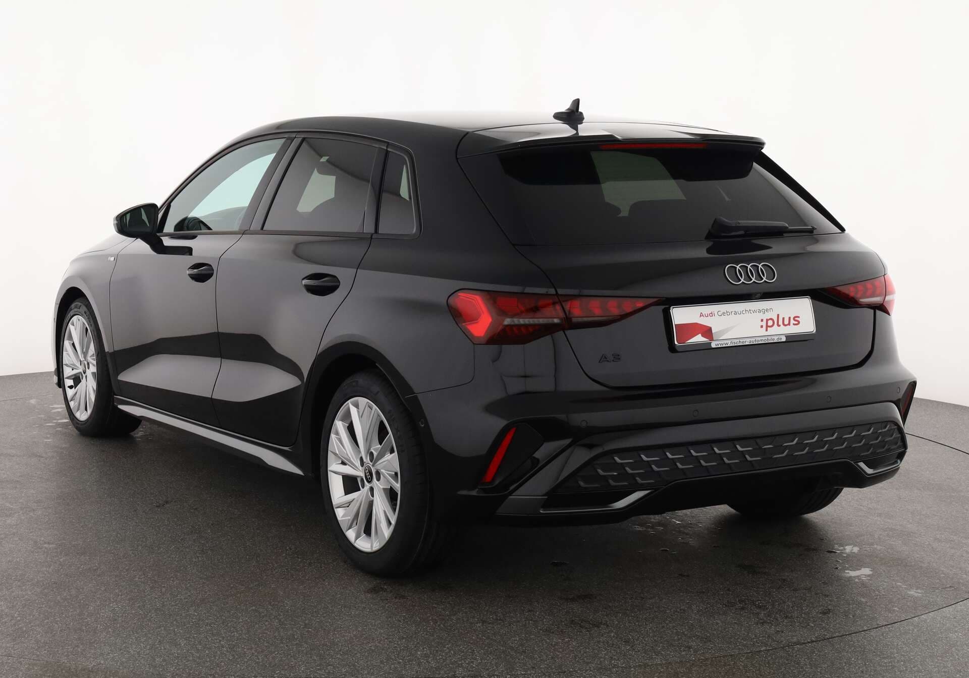 AUDI A3 Sportback, photo 3 sur 17