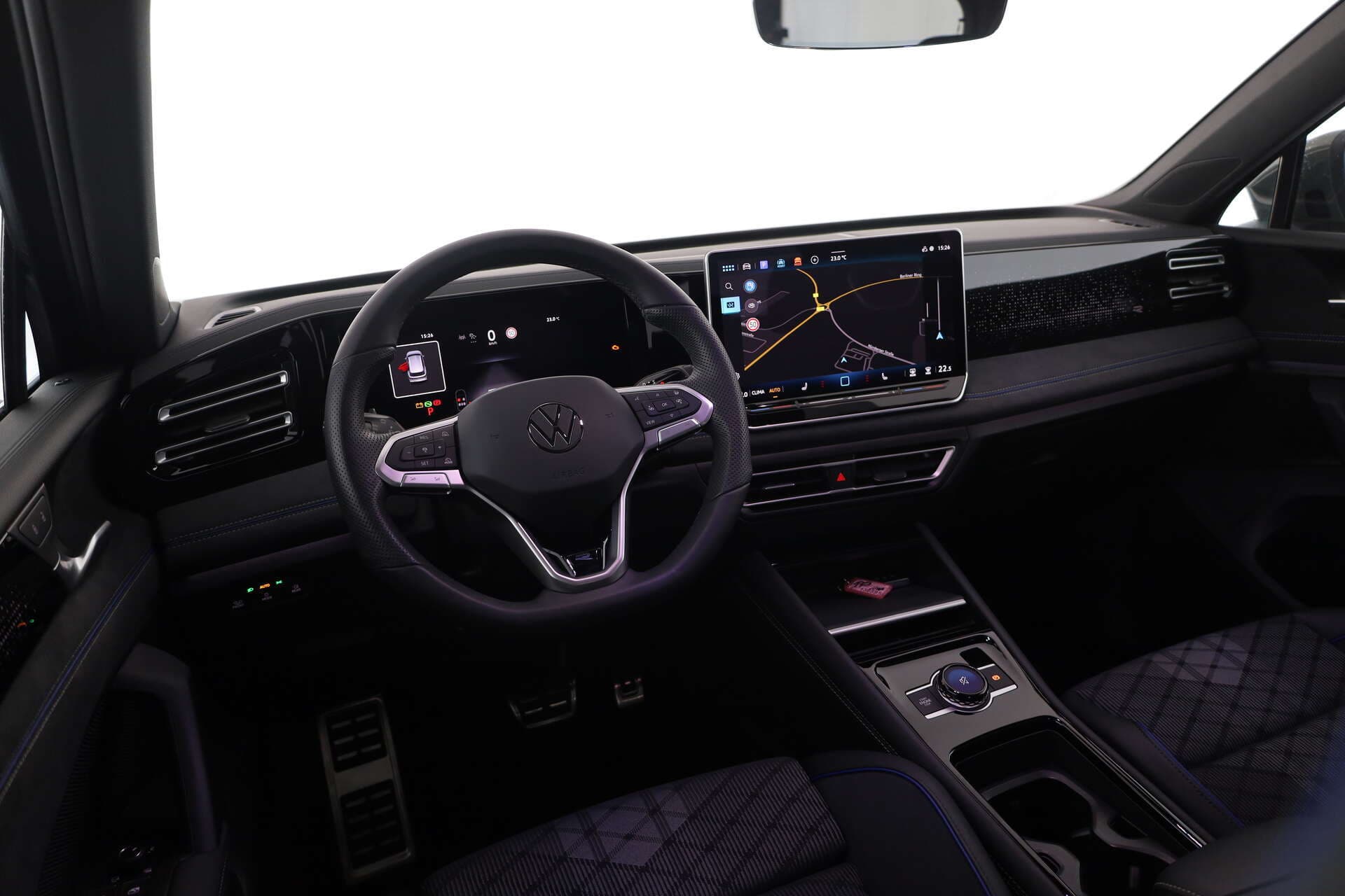 VOLKSWAGEN Tiguan, photo 9 sur 17
