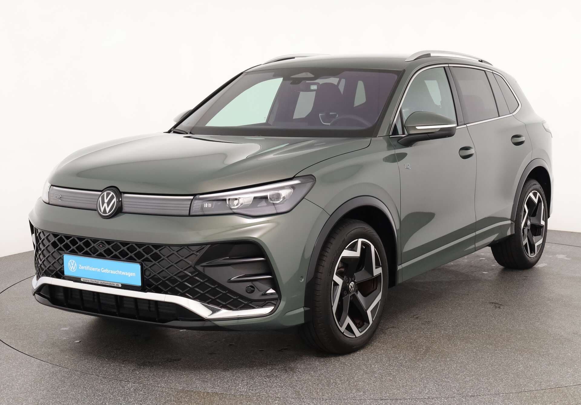 VOLKSWAGEN Tiguan, photo 1 sur 17