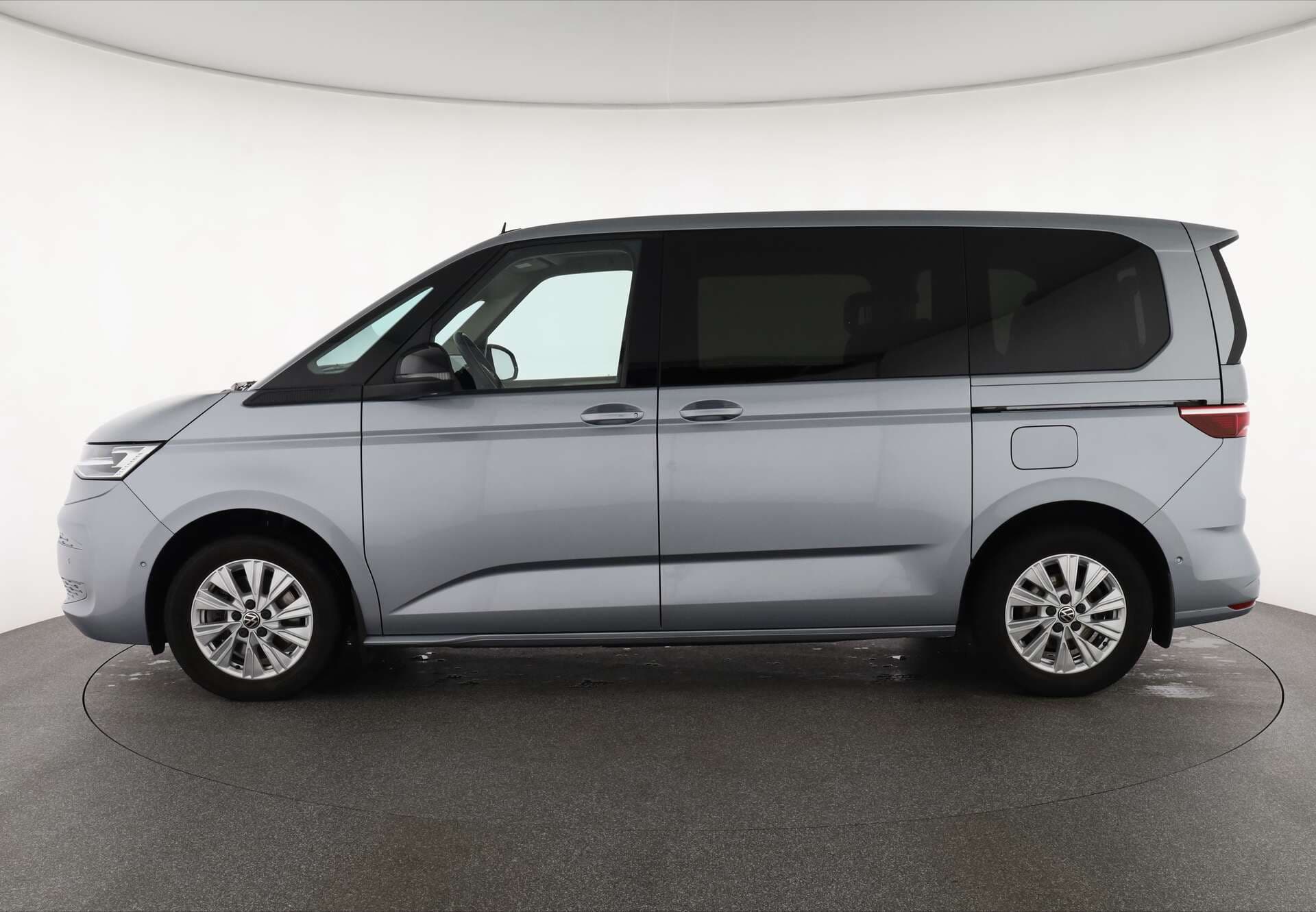 VOLKSWAGEN NUTZFAHRZEUGE T7 Multivan KÜ, photo 5 sur 17
