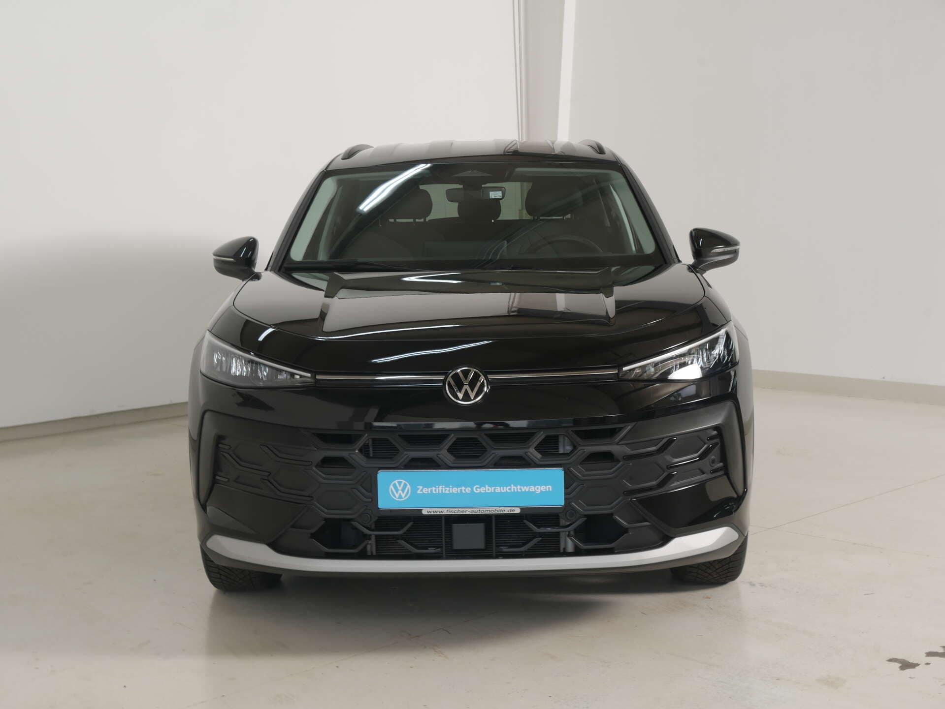 VOLKSWAGEN T-Roc, photo 2 sur 17