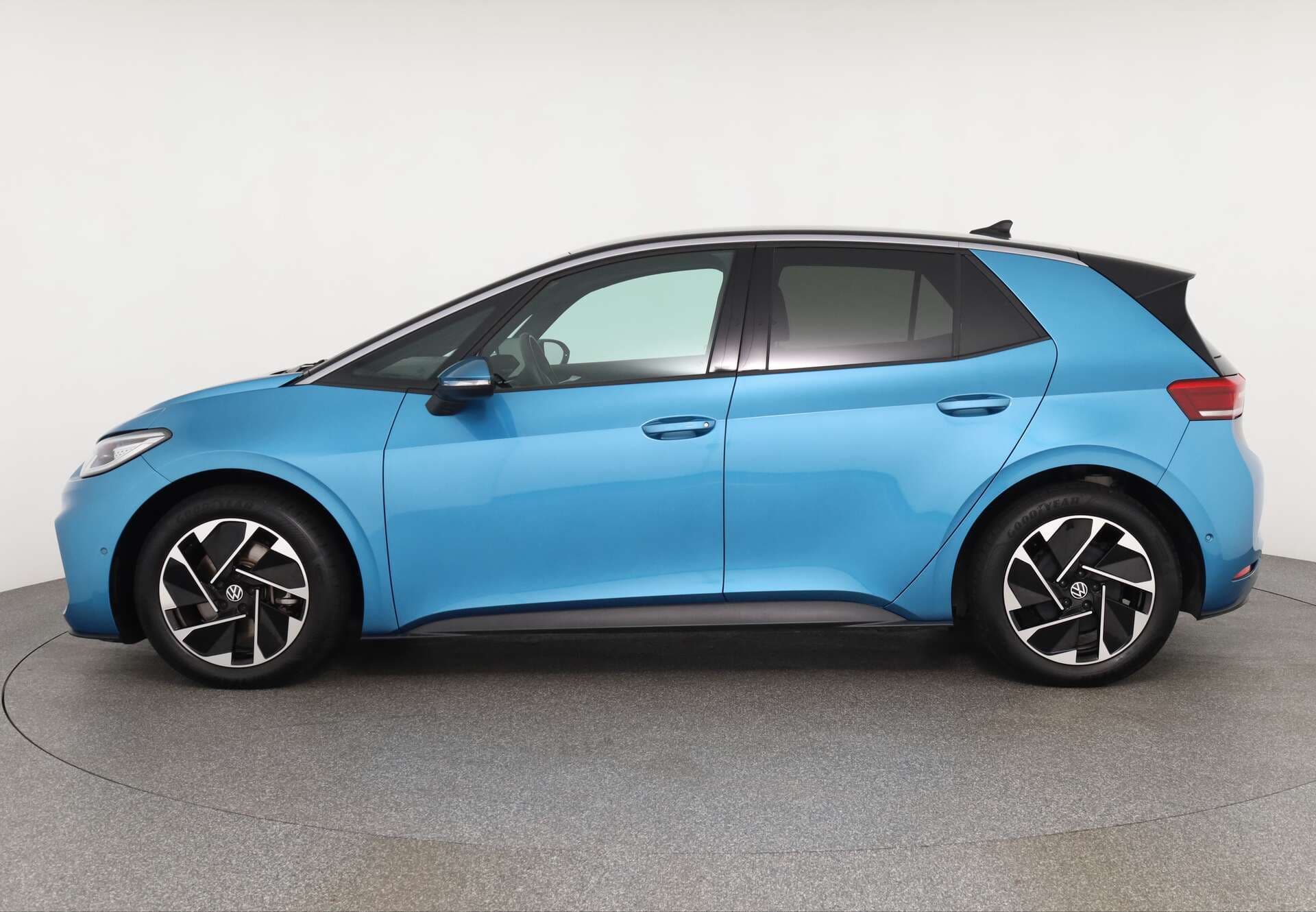 VOLKSWAGEN ID.3, photo 4 sur 17