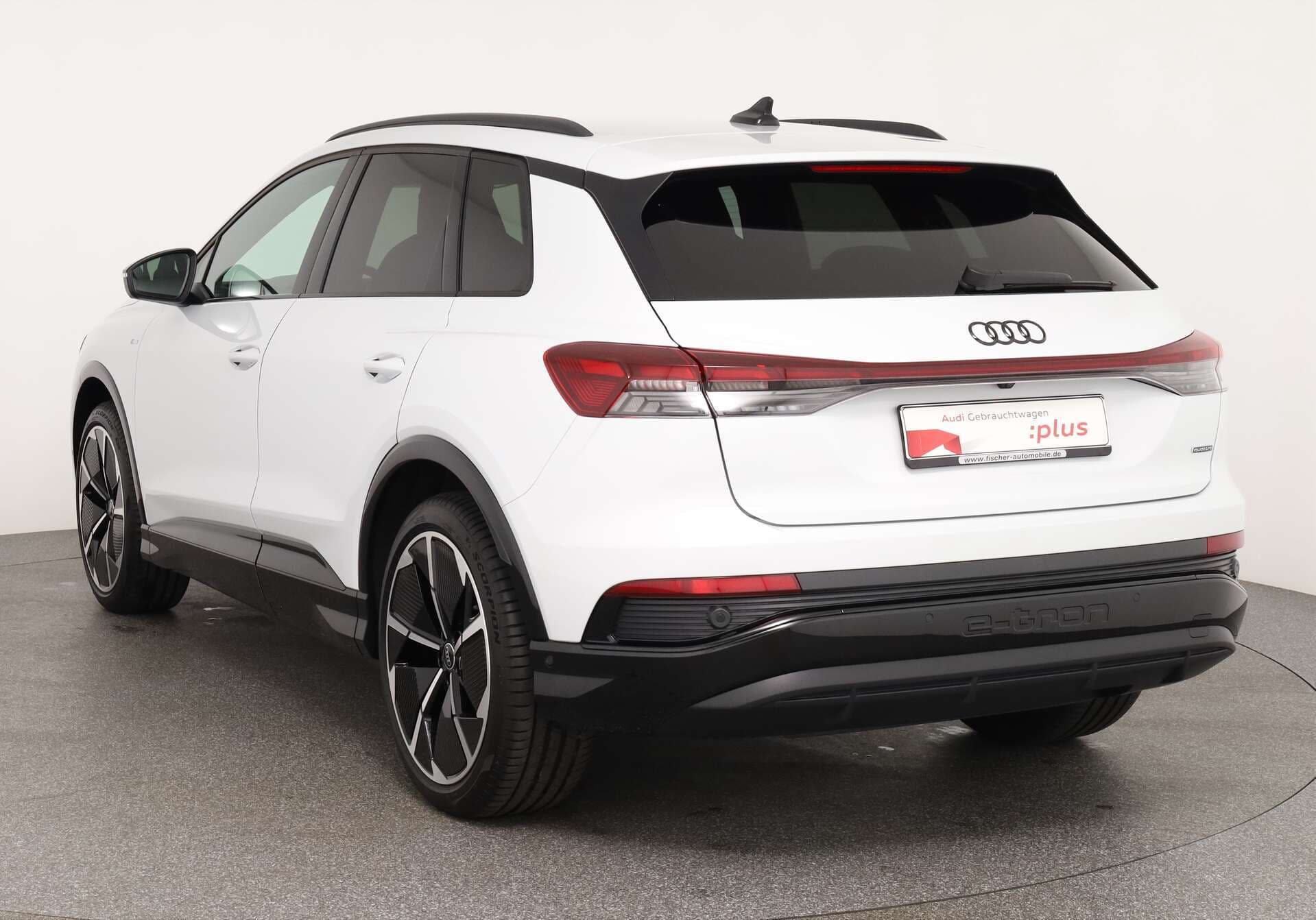 AUDI Q4 e-tron, photo 3 sur 16
